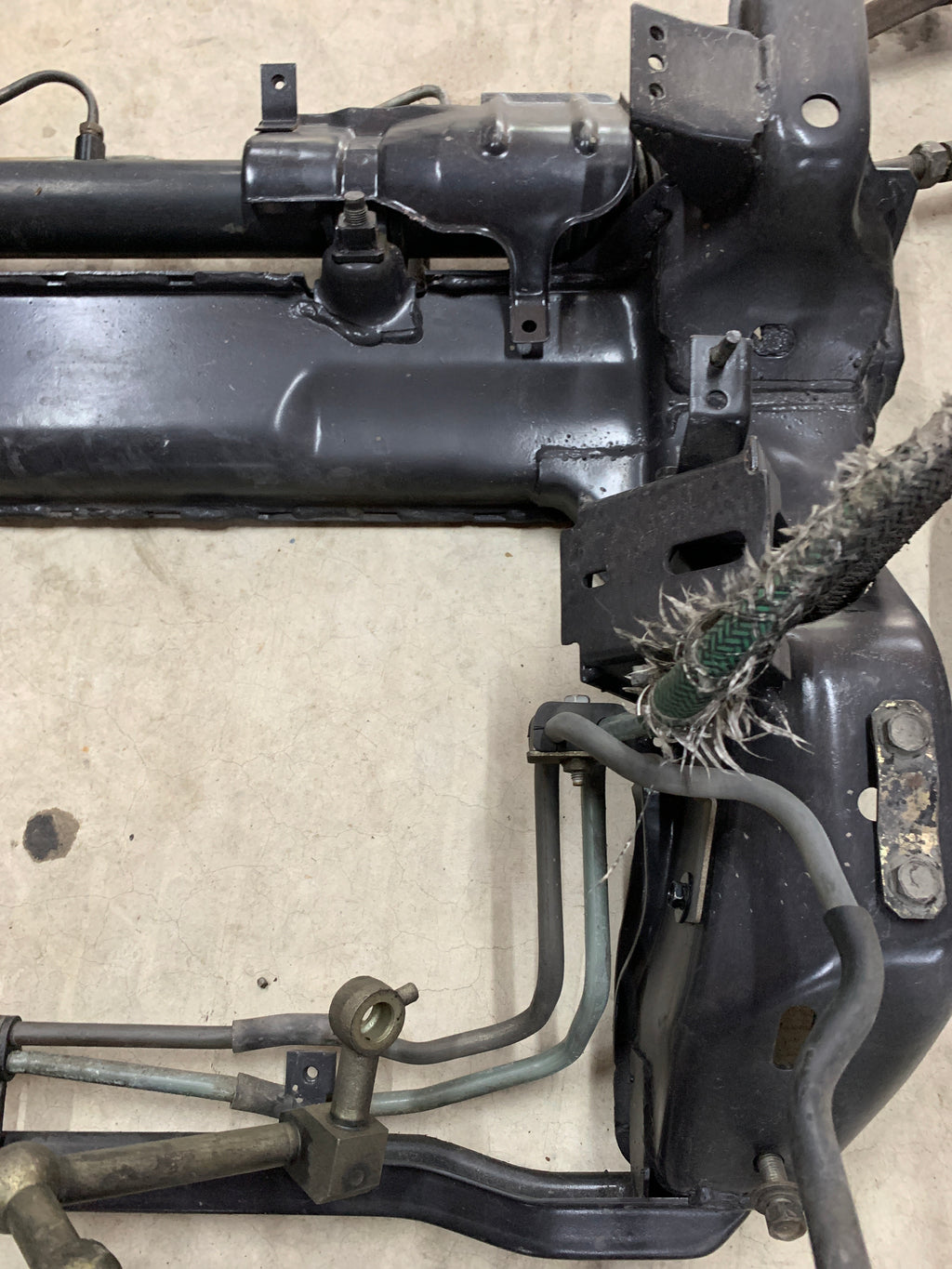 FRONT Subframe, (incomplete) R32 GTR