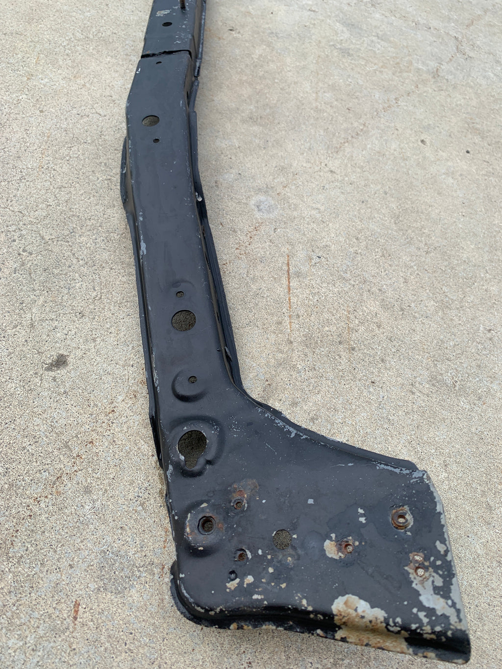 Top Radiator Support, R32 GTR