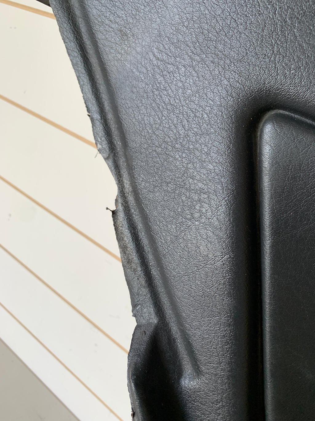 LEFT Lower 1/4 Trim, R32 Coupe
