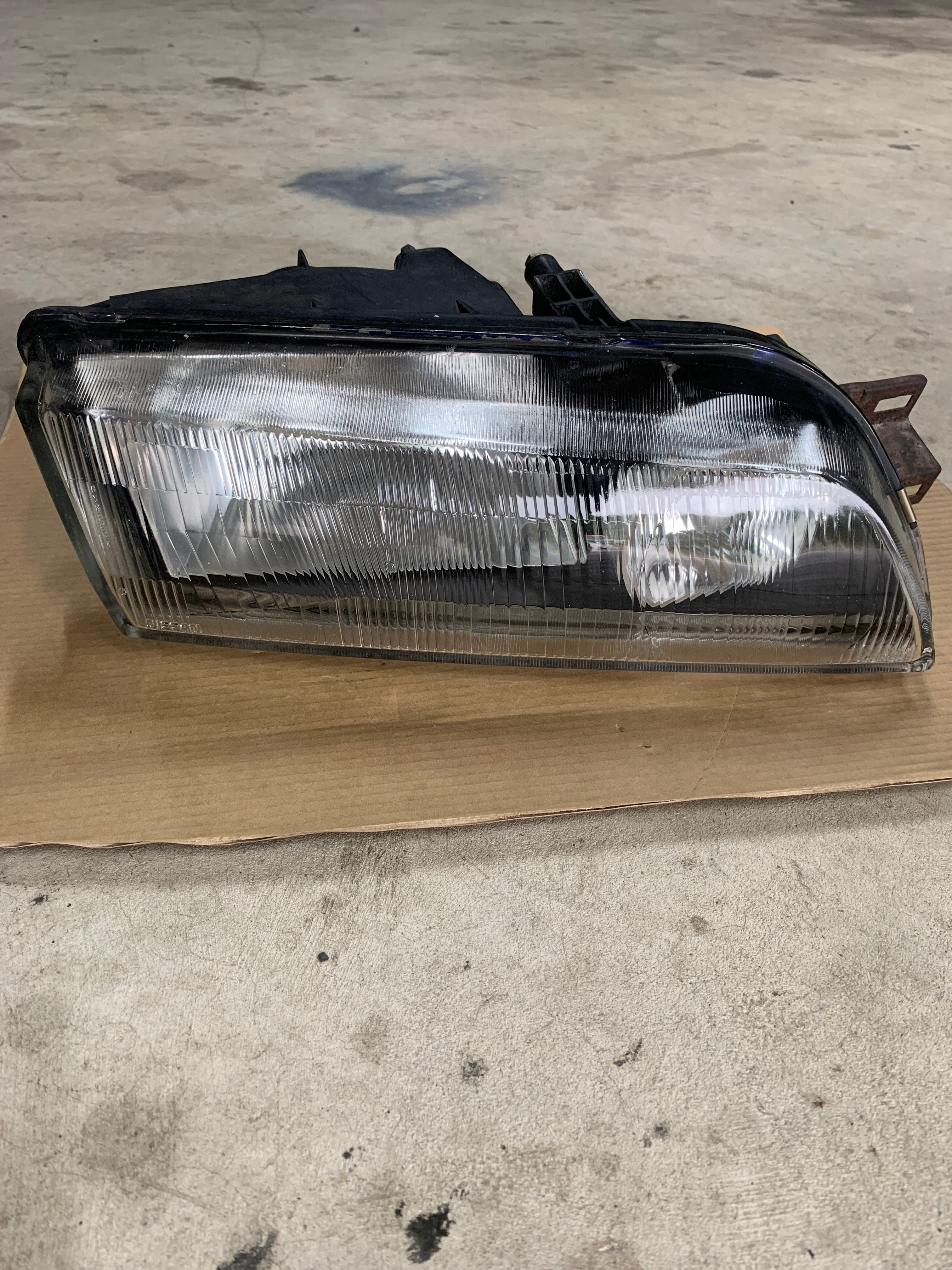 RIGHT Head Light ICHIKOH, R32 GTR