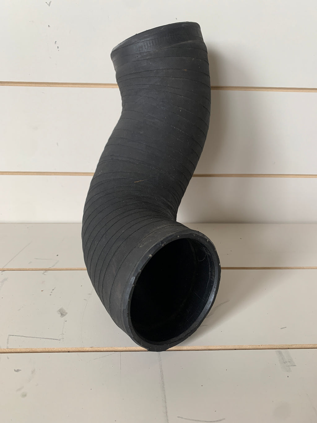 RUBBER Intercooler pipe to Plenum, GT-R