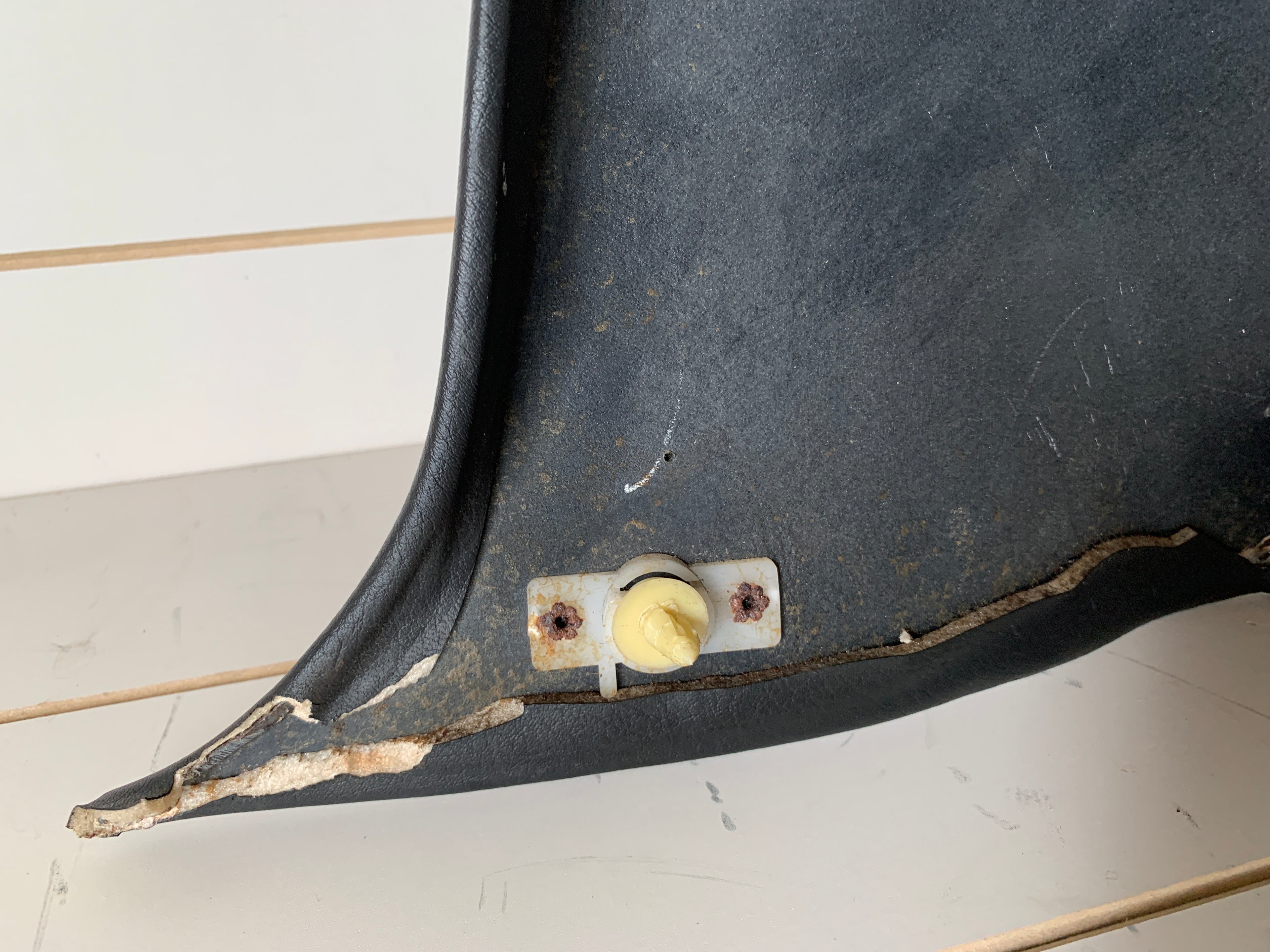 LEFT Lower 1/4 Trim, R32 GT-R