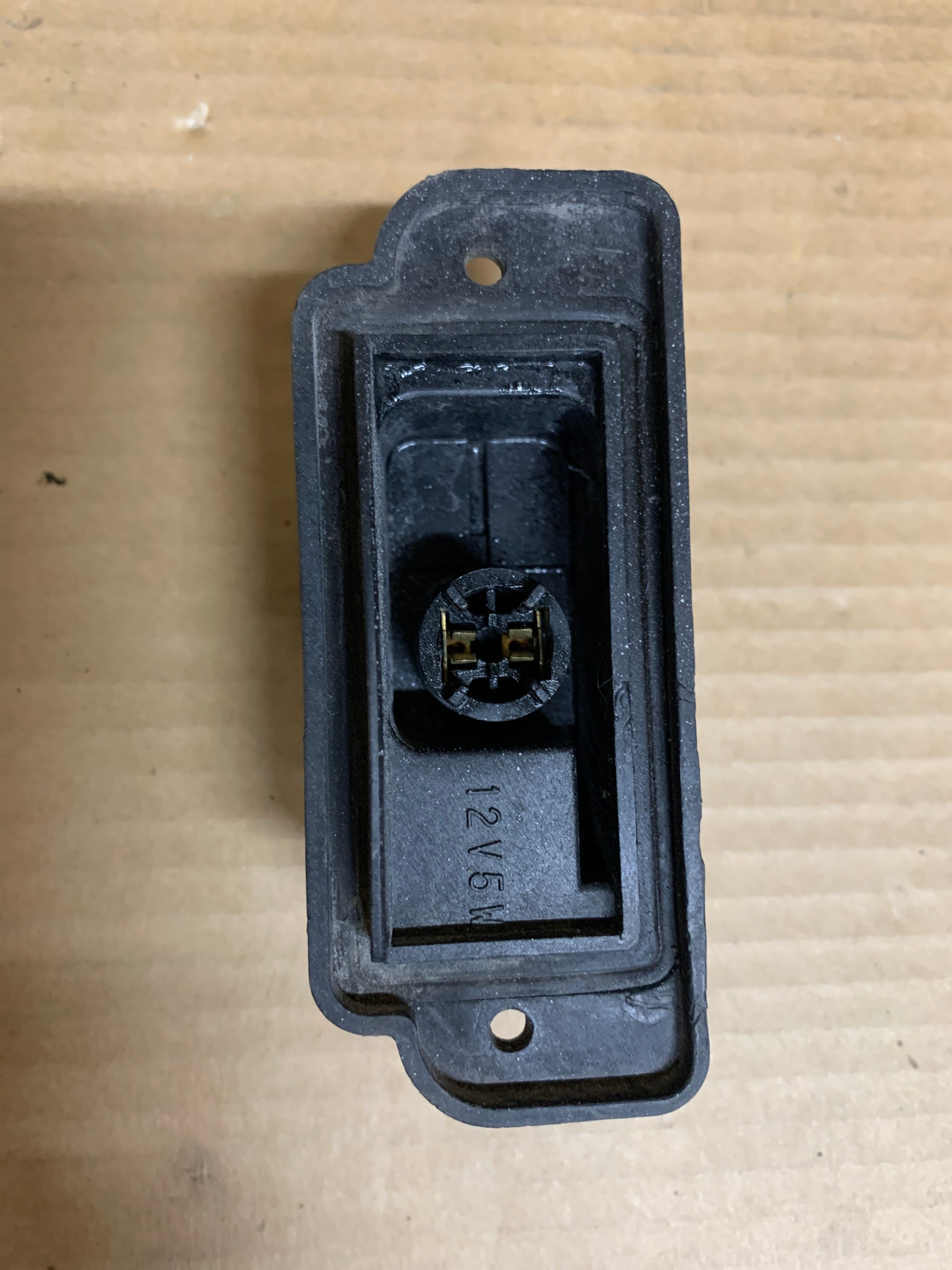 Number Plate Light housing, R32