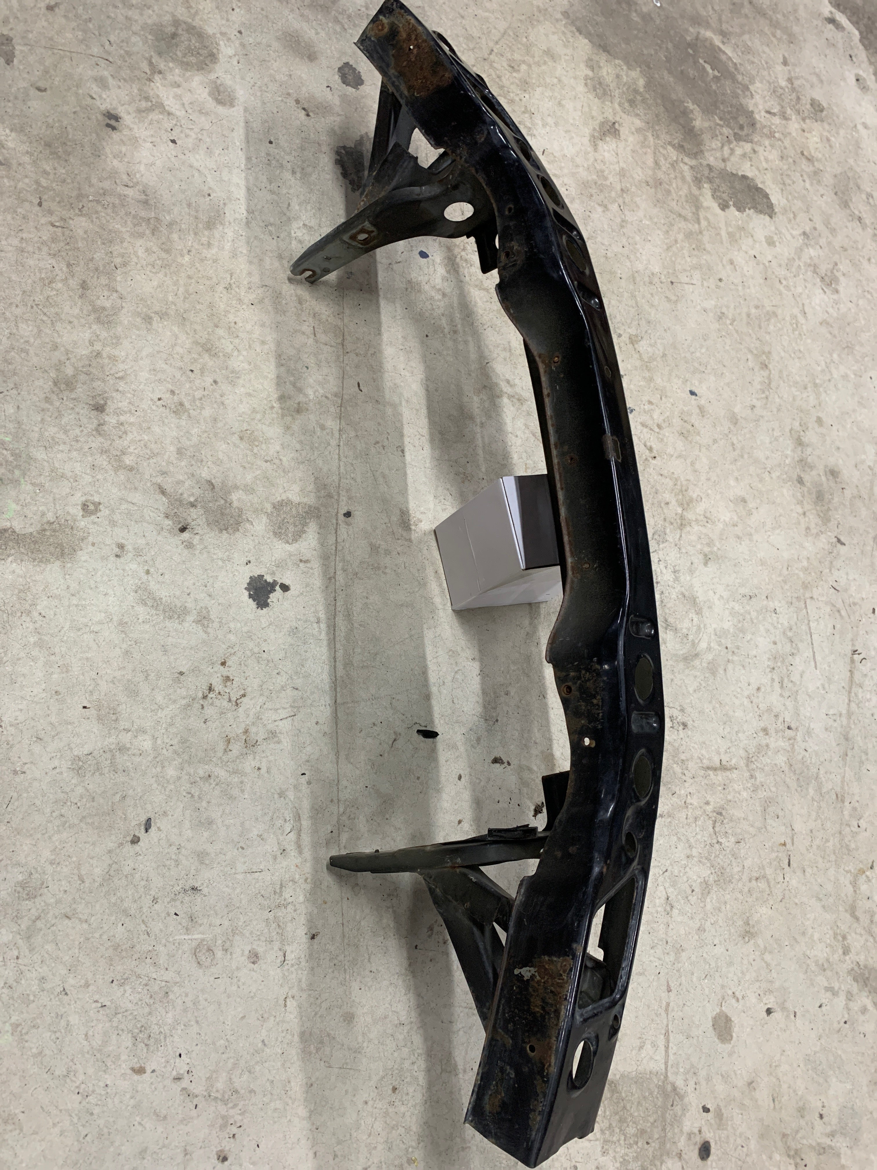 Front Bumper Iron, R32 GTR