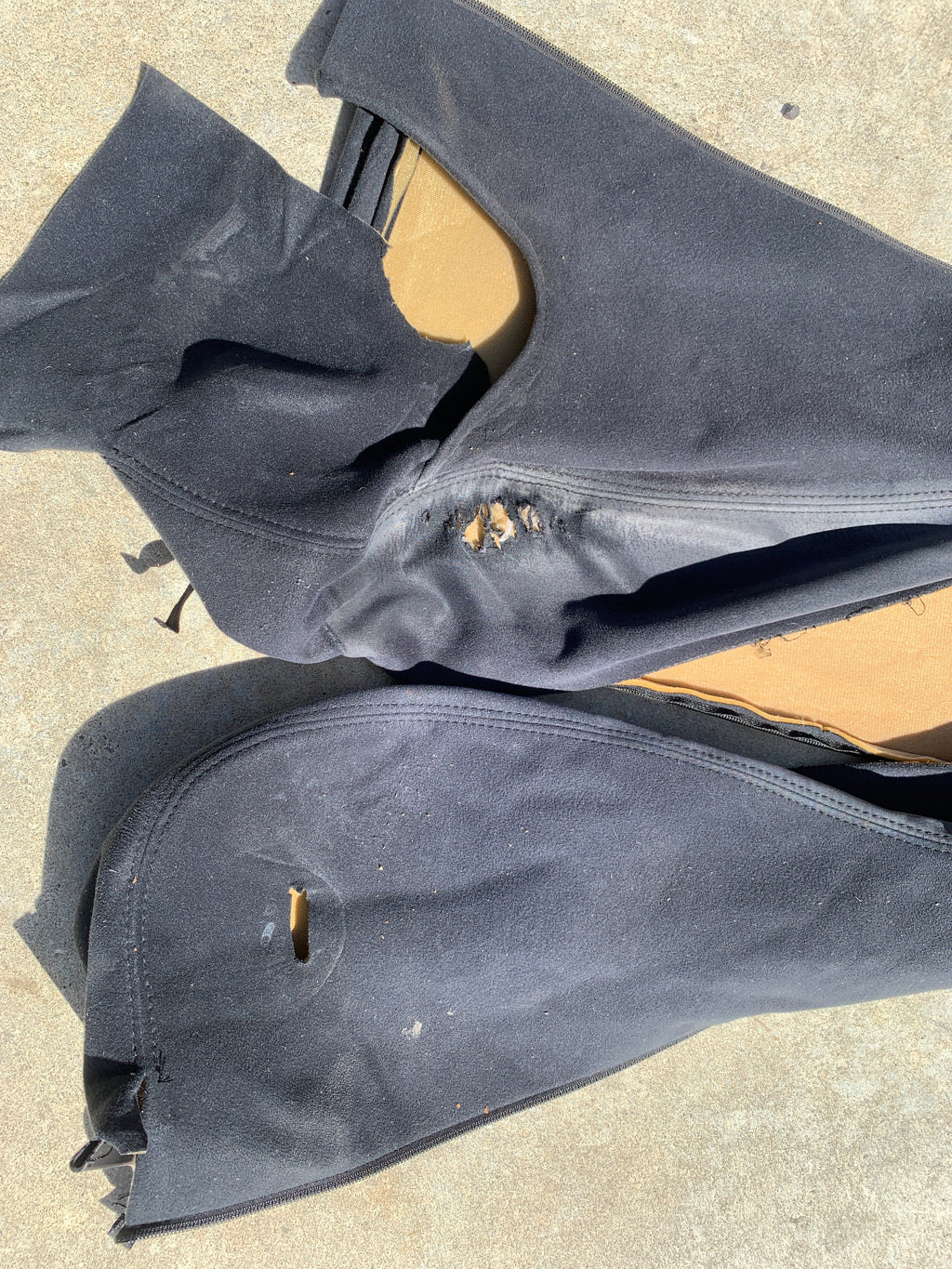 *Damaged Drivers Seat Upholstery, R32 GTR