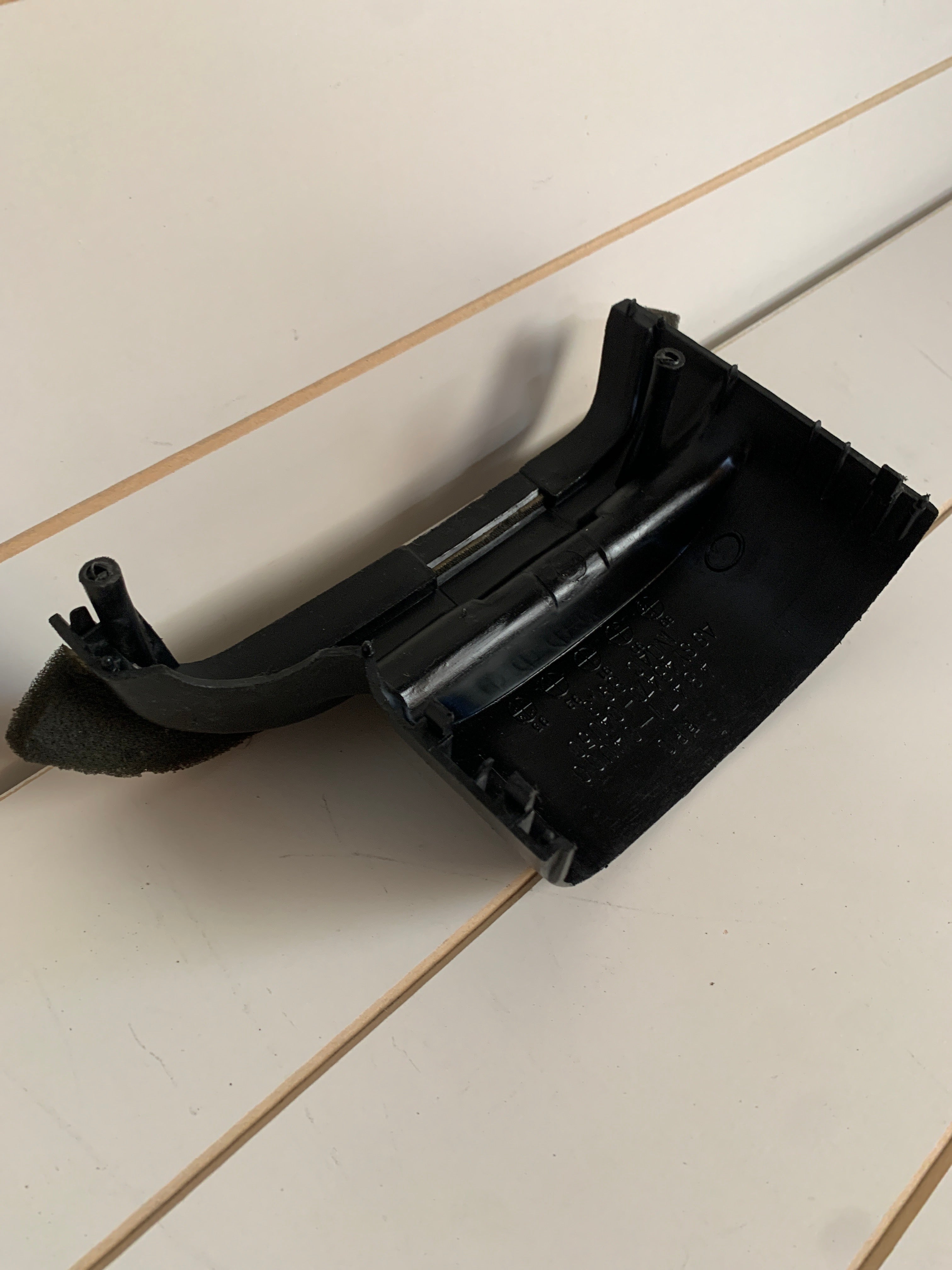 Steering Column Cover Top 1pc, R32