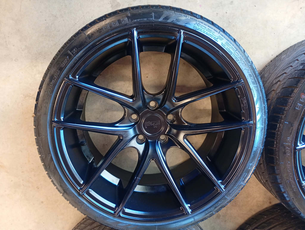 NICHE Wheels 19x10" w/Tyres 275/30