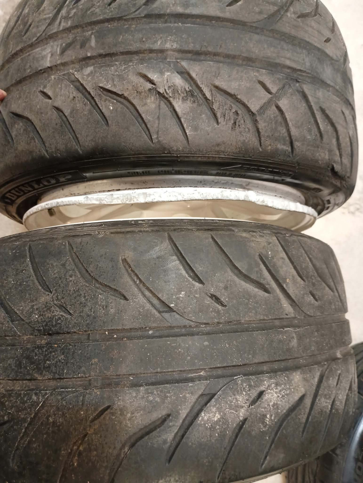 RAYS Engineering Wheels 18x10.5 (1x damaged)