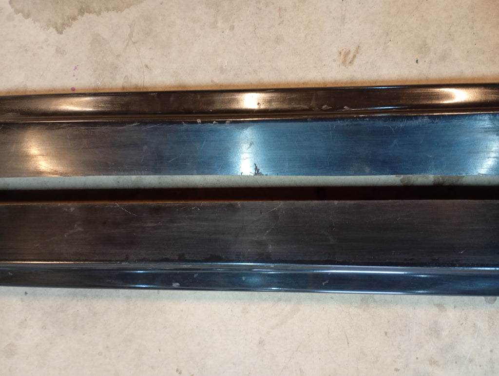 N1 Side skirt extensions, R32 GTR