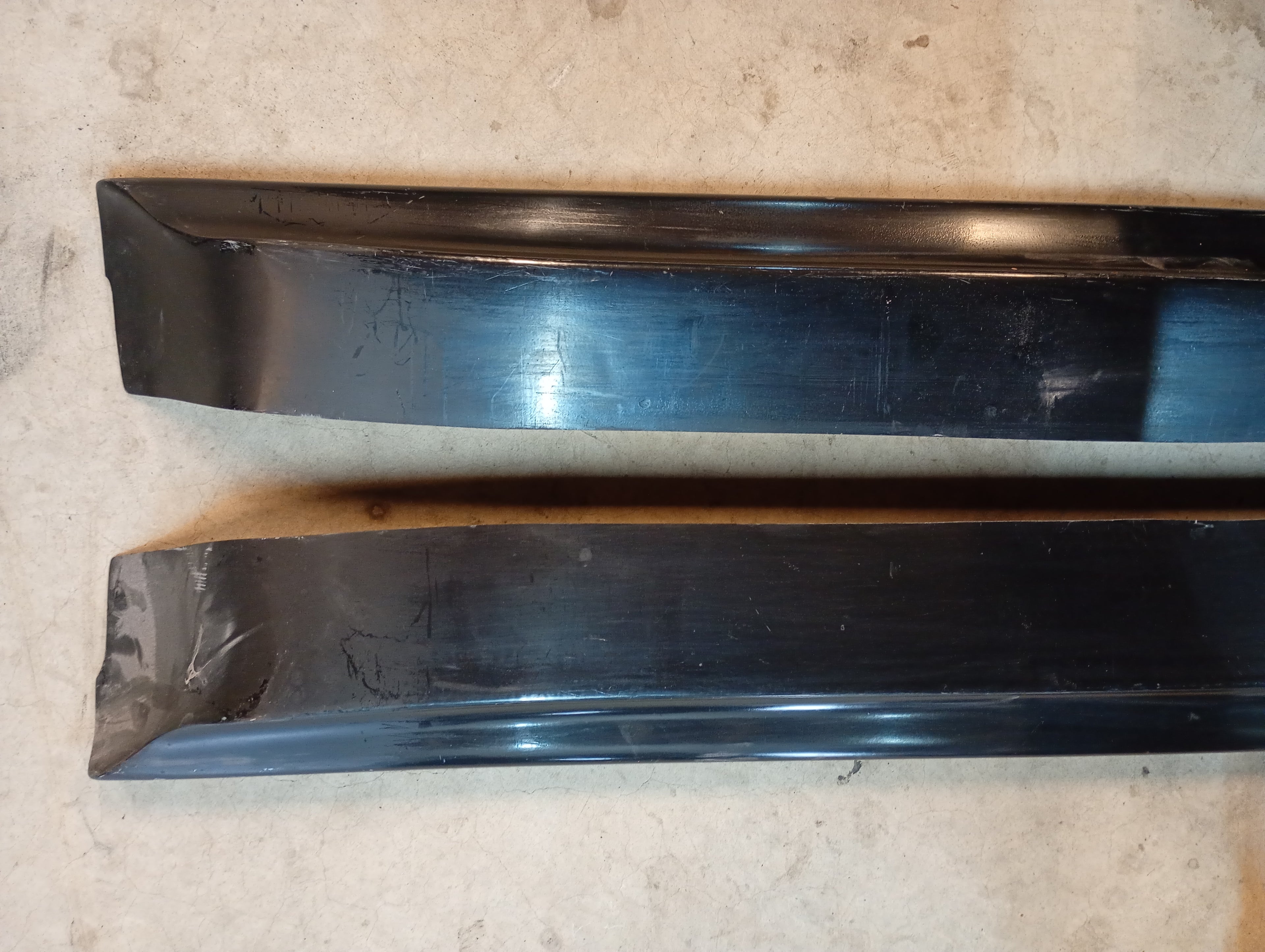 N1 Side skirt extensions, R32 GTR