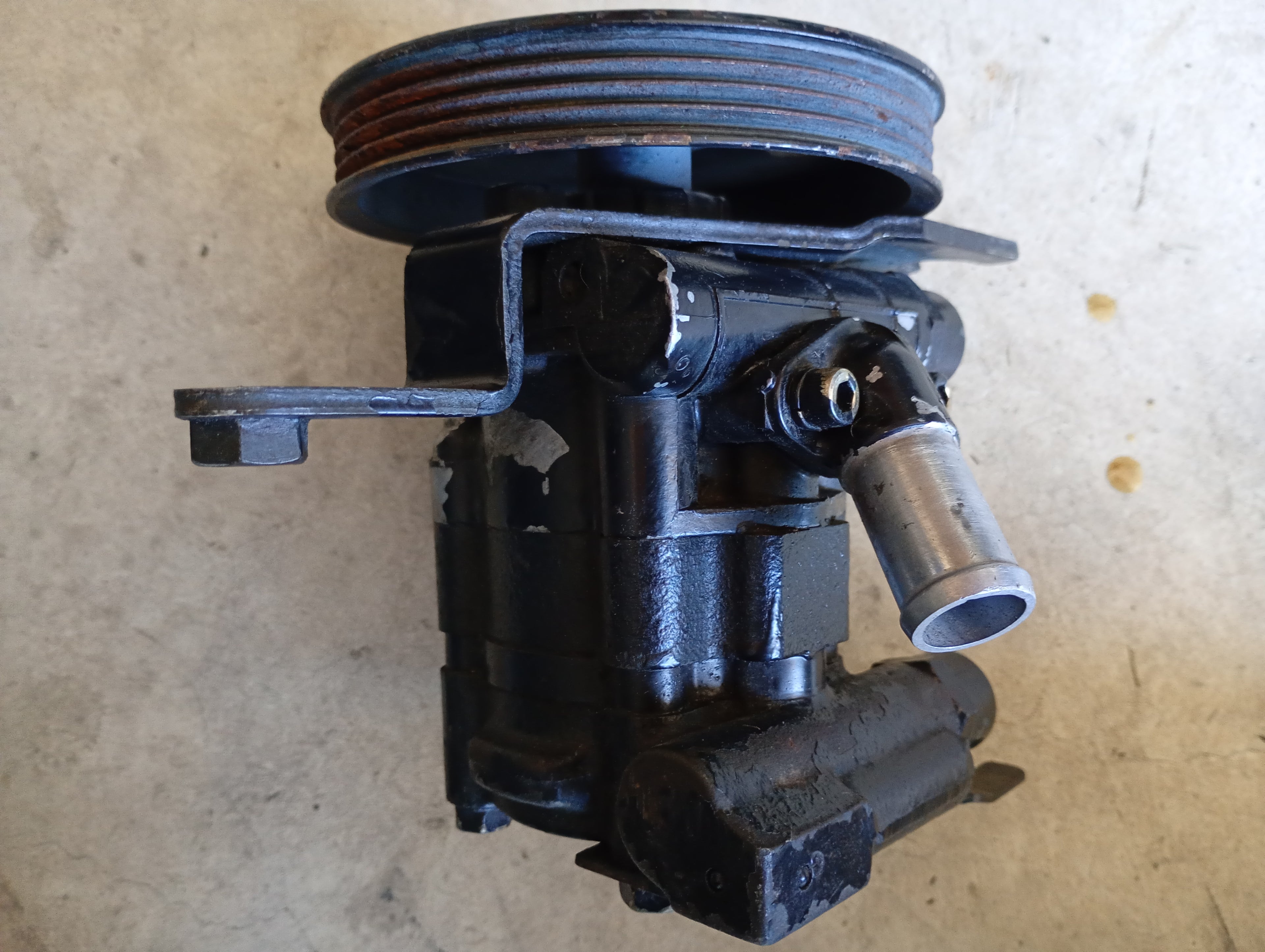 Power Steering Pump, R32 GTS