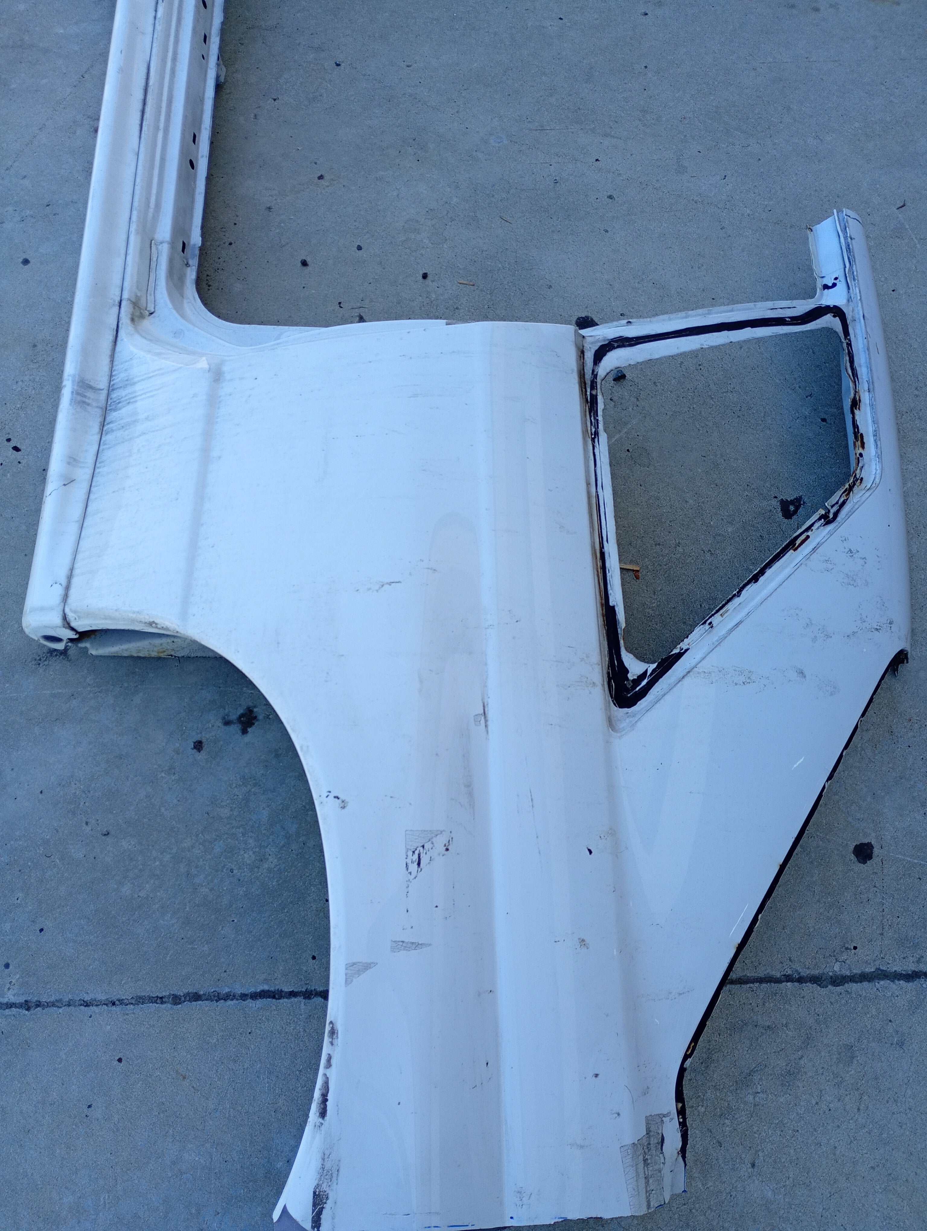 LEFT Sill Cut, R32 GTR