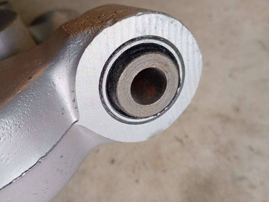 LEFT Rear Hub Carrier, R32 GTR