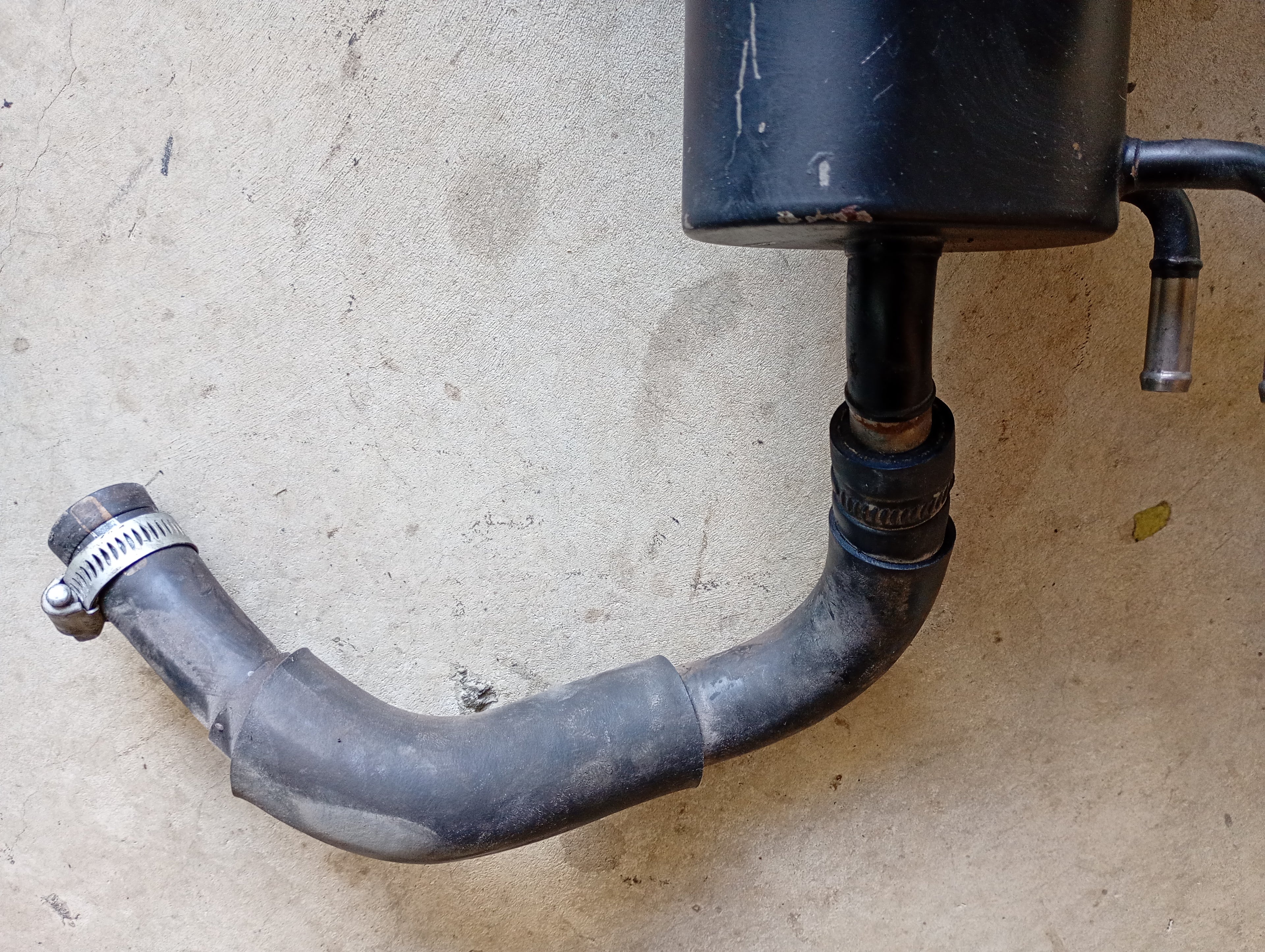 Power Steering Reservoir, R32 GTR