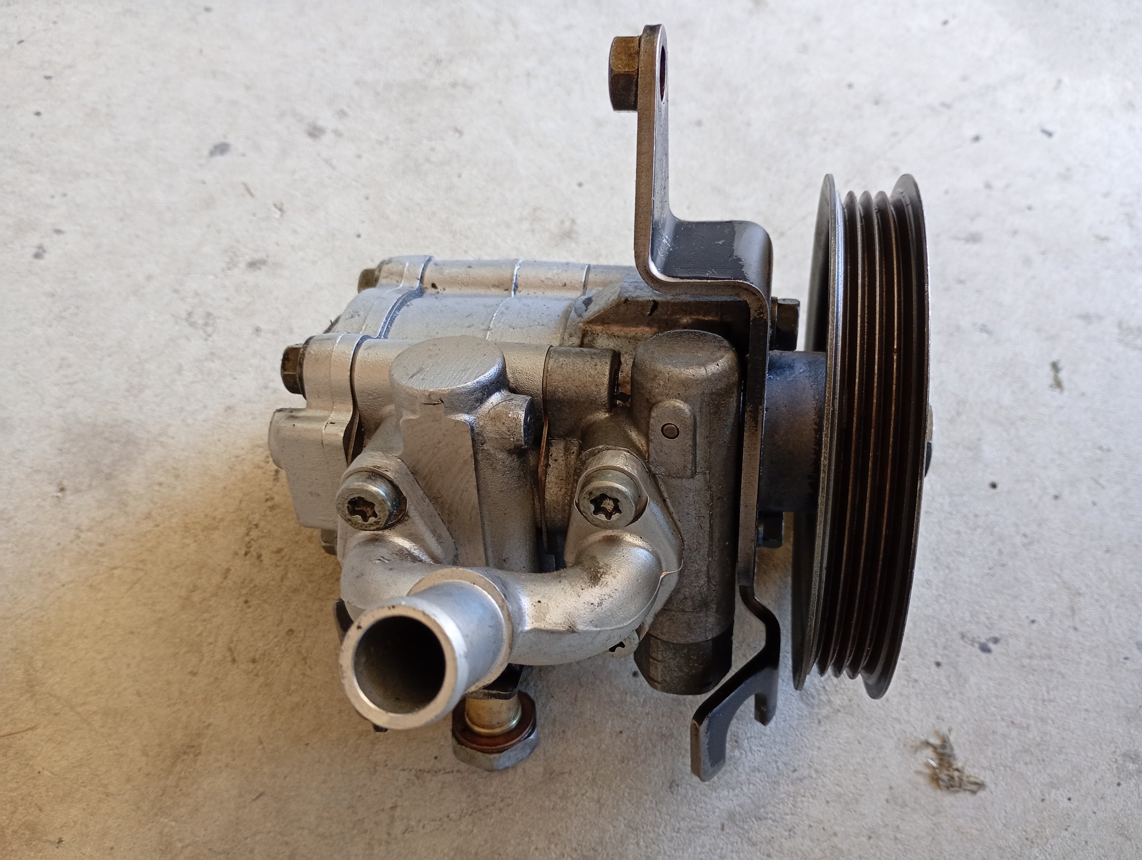 Power Steering Pump, R32 GTR
