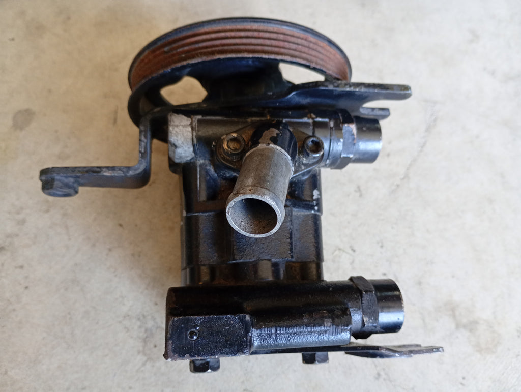 Power Steering Pump, R32 GTS