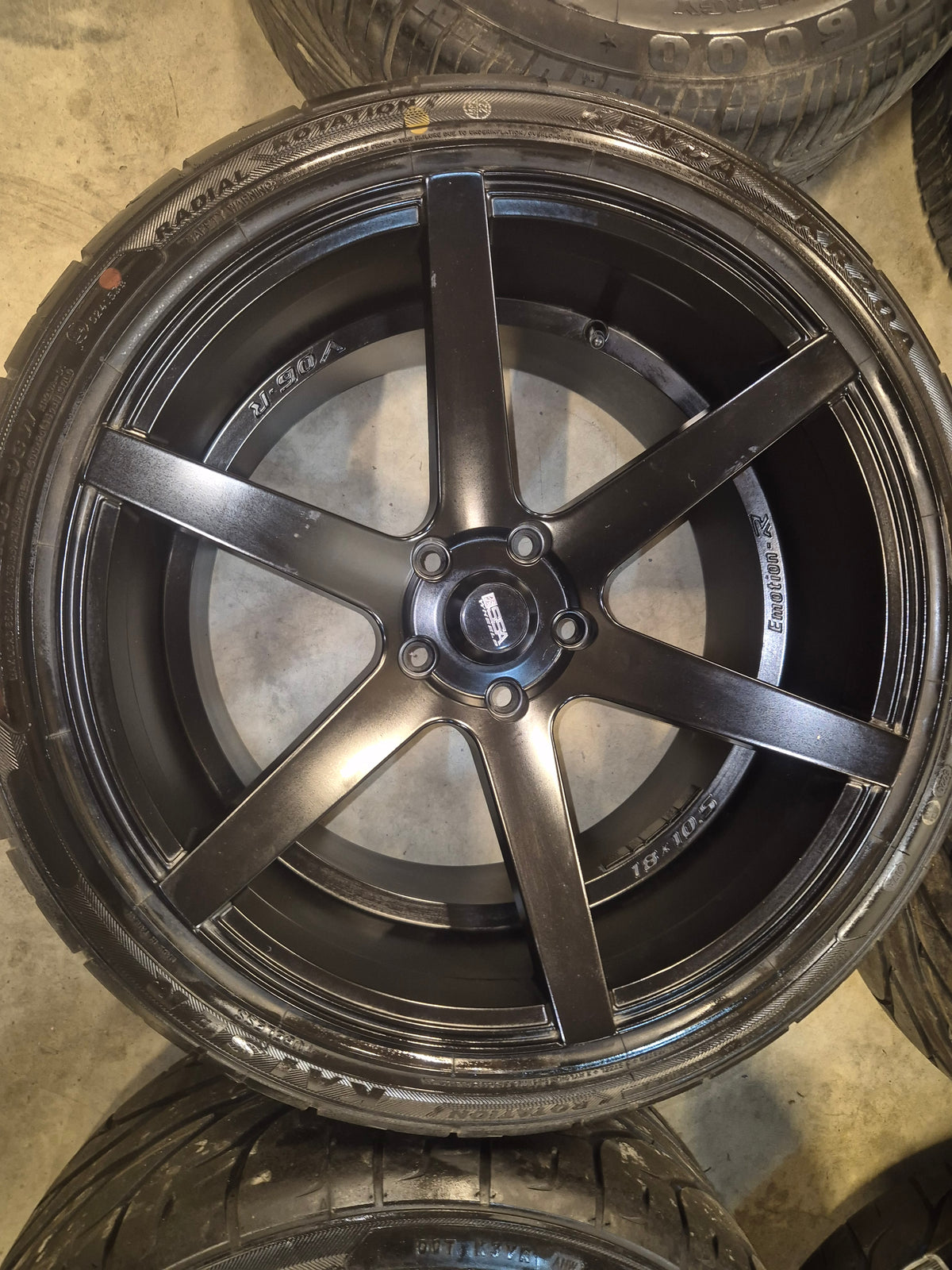 SSA Emotion R 18x10.5 w/Tyres *New
