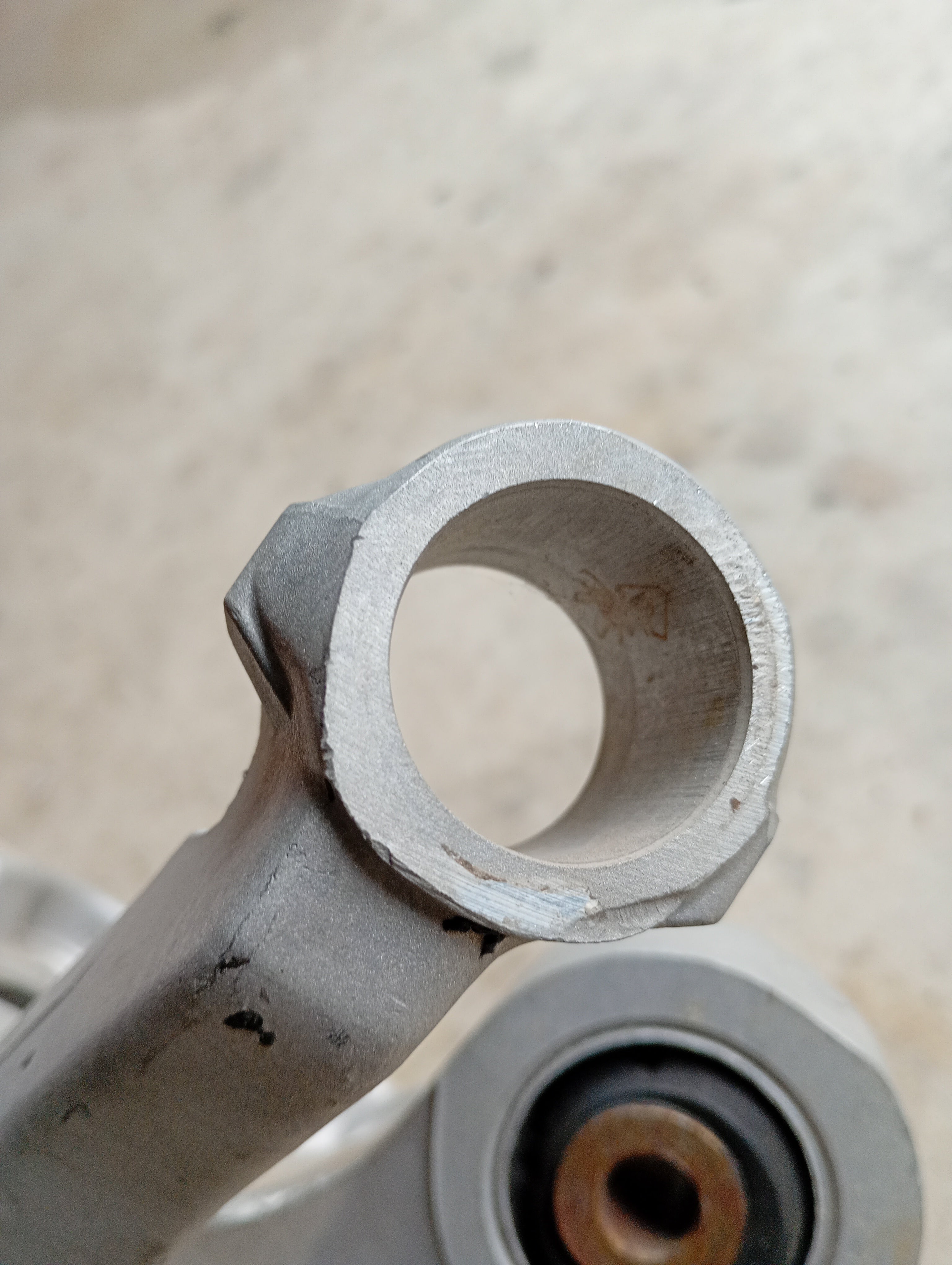LEFT Rear Hub Carrier, R32 GTR