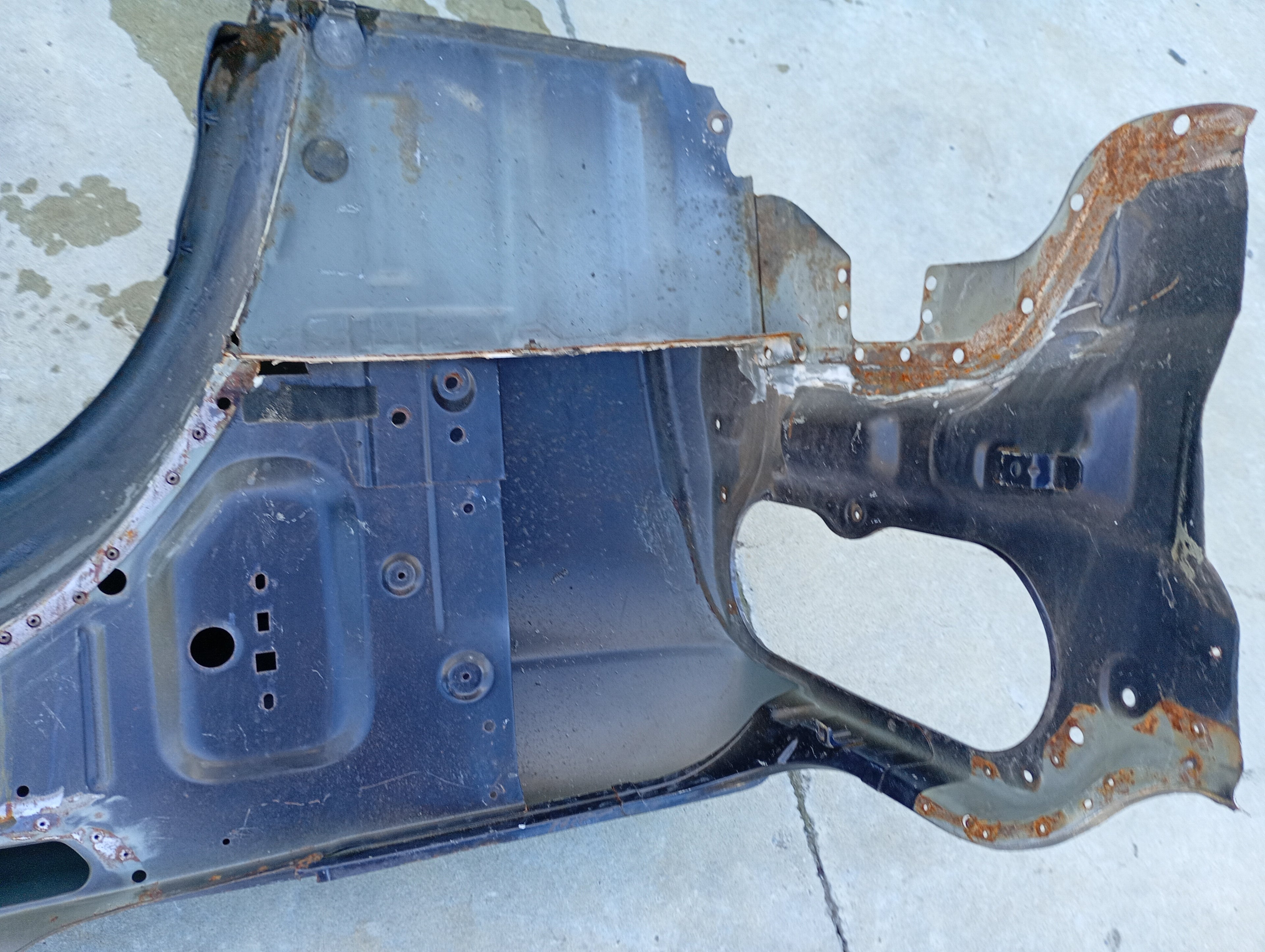 LEFT Rear Quarter, R32 GTR