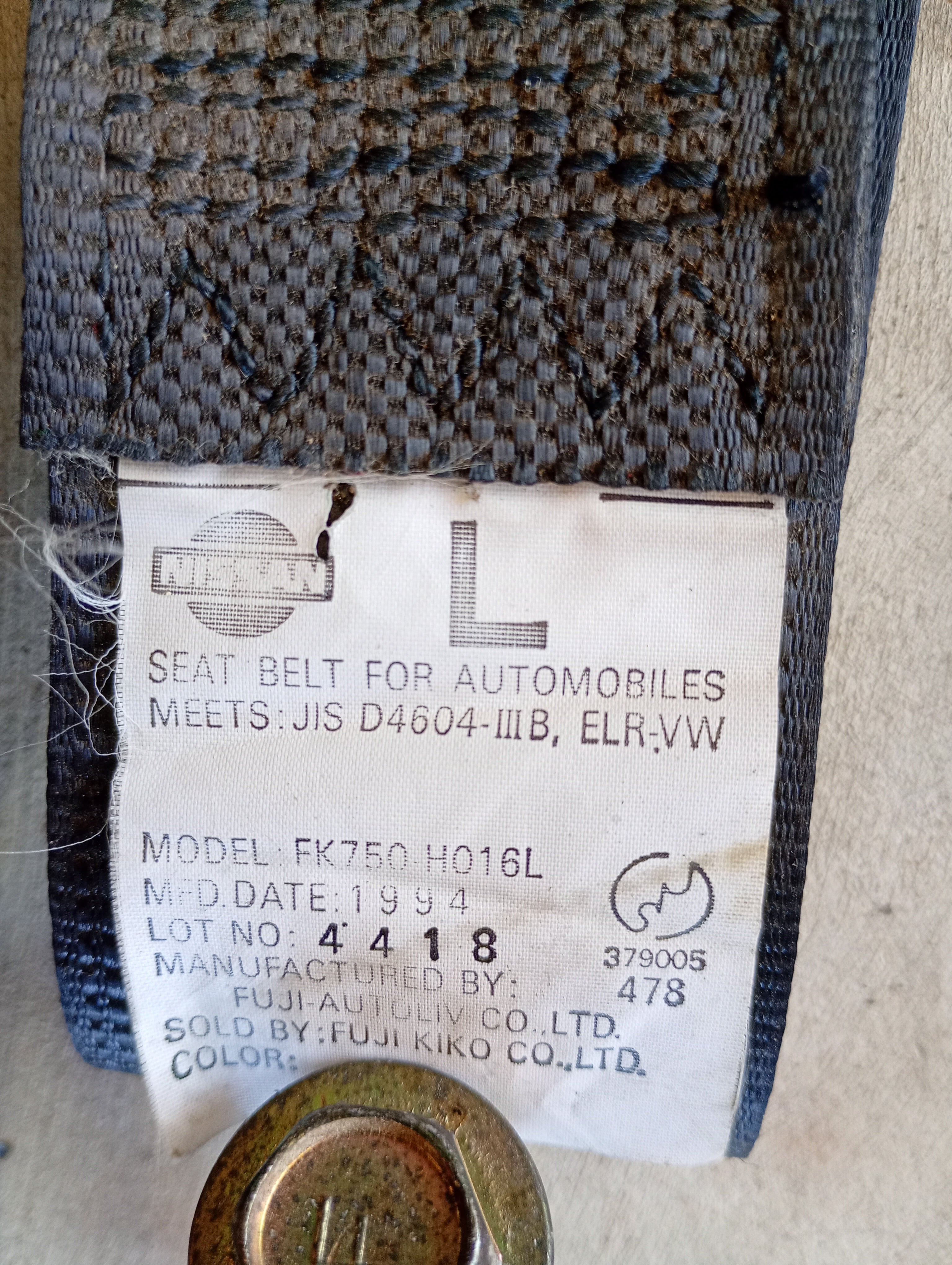 Rear Seat Belts, R32 GTR MFD1994