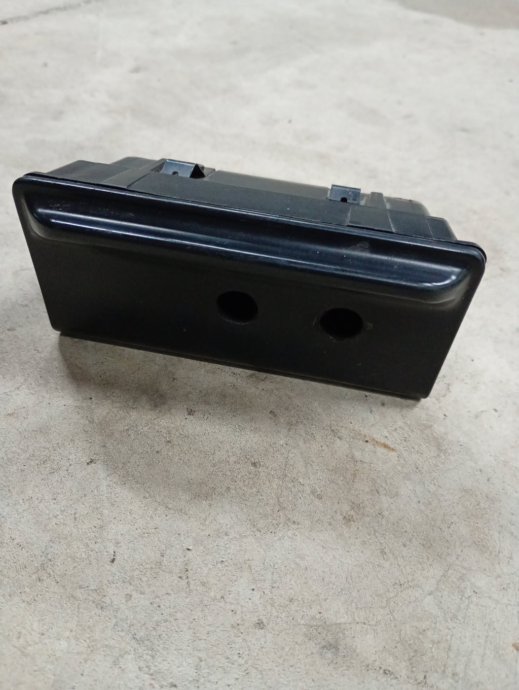 Ash Tray, R32