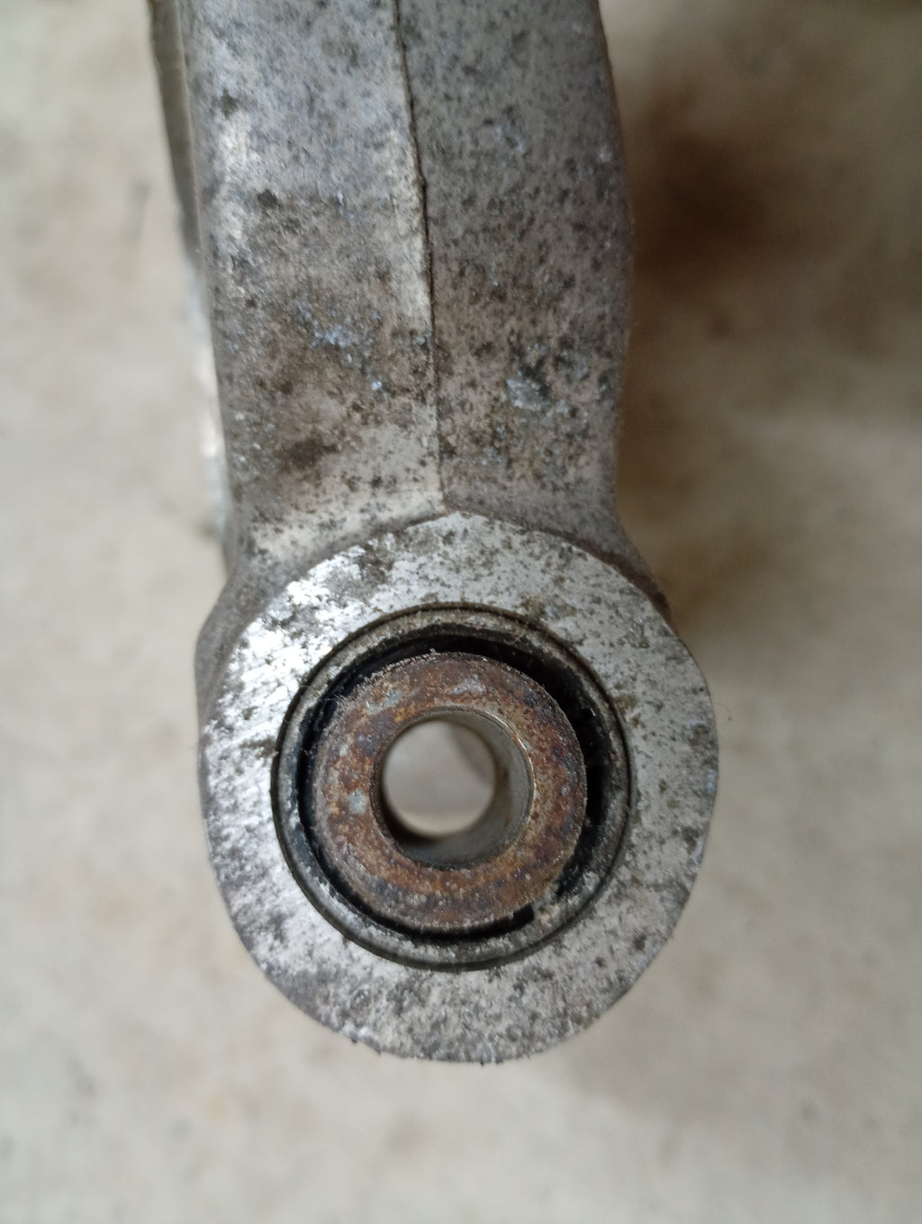 RIGHT Rear Hub Carrier, R32 GTR