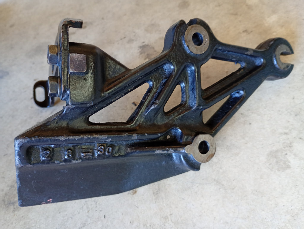 Power Steering Pump Bracket, R32 GTR