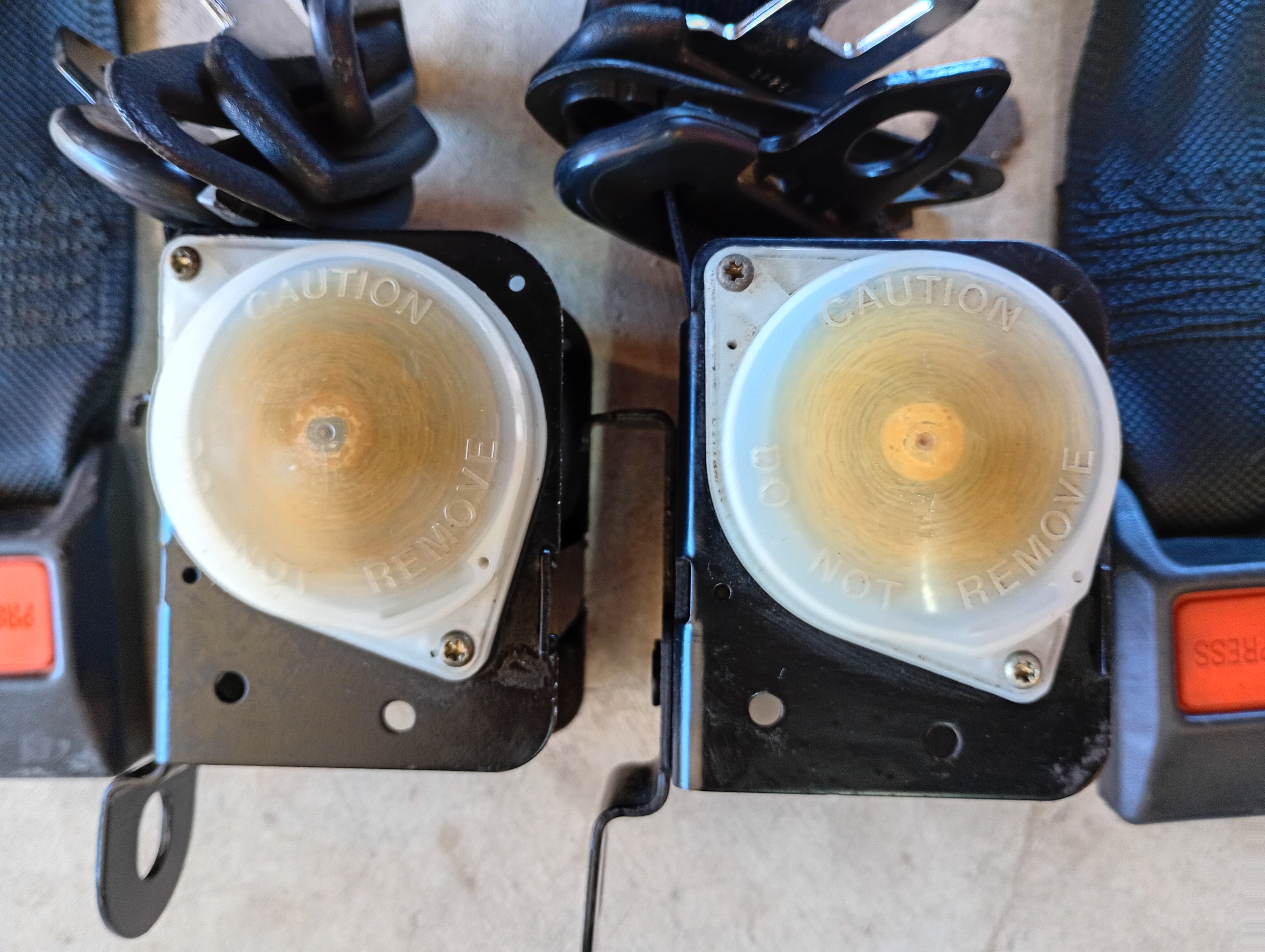 Rear Seat Belts, R32 GTR MFD1994