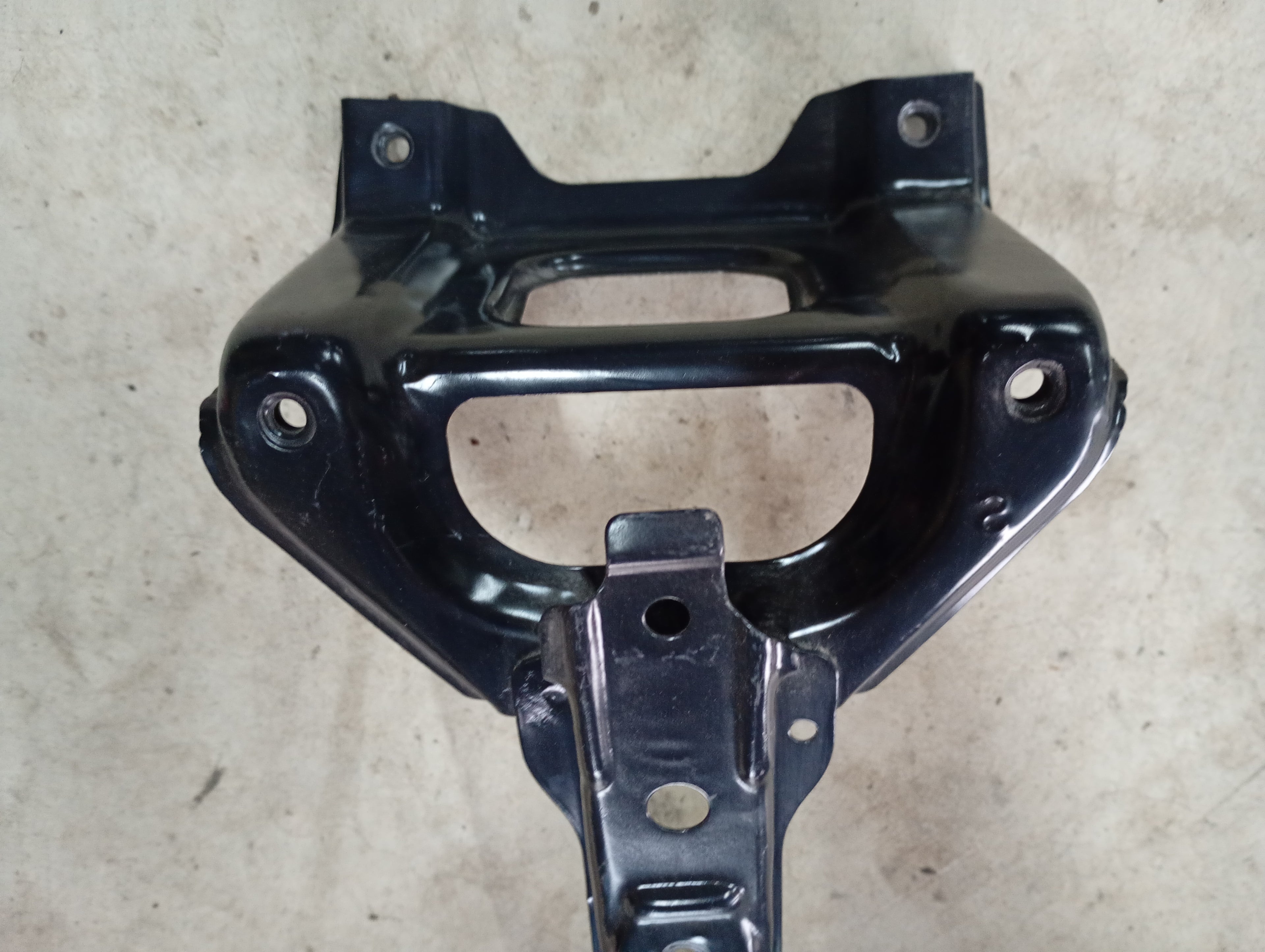 Bonnet Support, R32 Gts/t