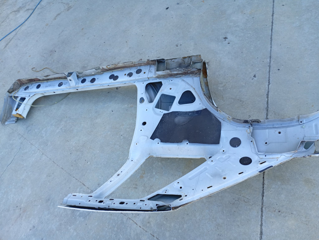 LEFT Sill Cut, R32 GTR