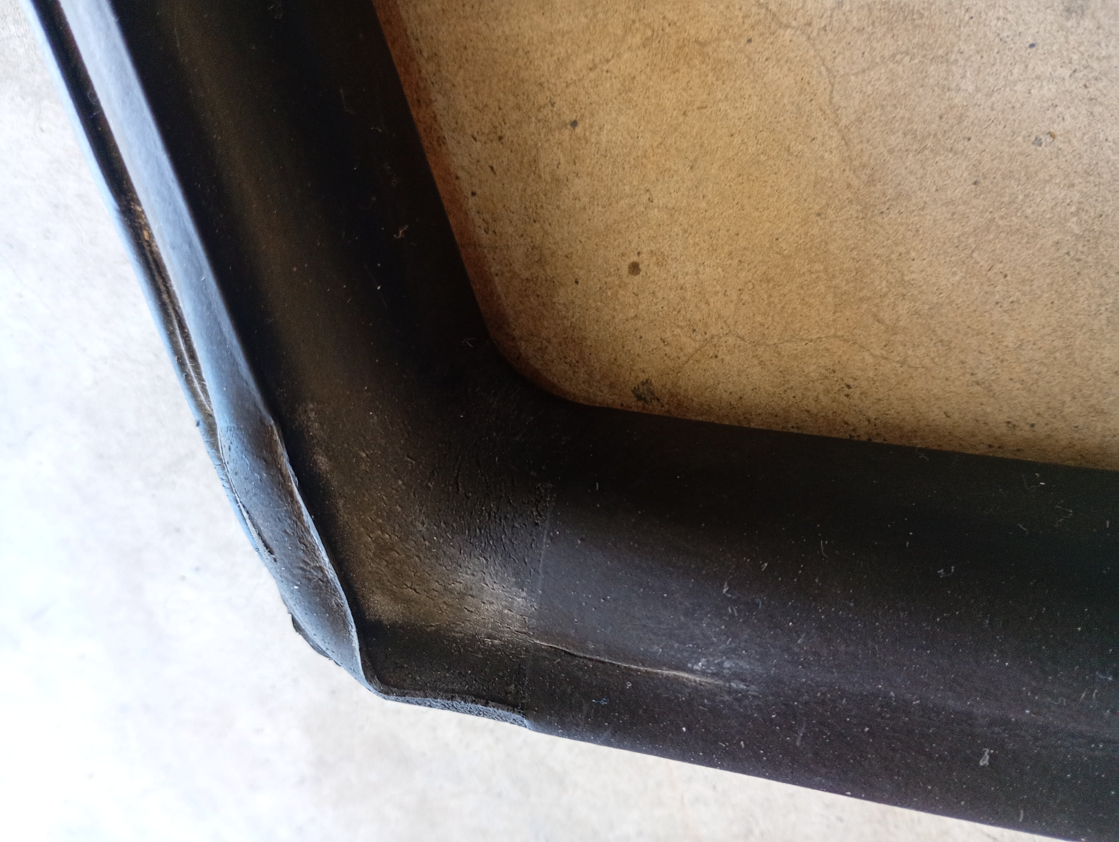 PAIR Upper Door Glass Seals, R32 Coupe