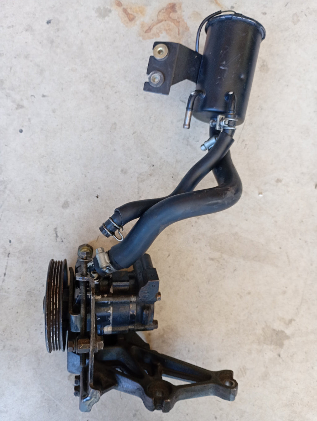 Power Steering Pump, R32 GTS