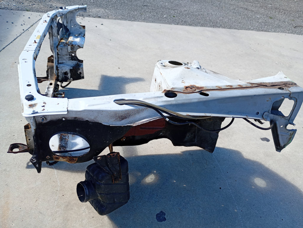 Front Clip, R32 GTR