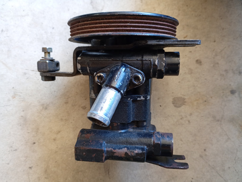 Power Steering Pump, R32 GTS