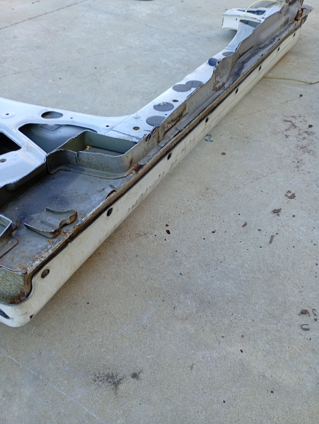 LEFT Sill Cut, R32 GTR