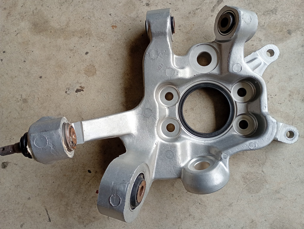 LEFT Rear Hub Carrier, R32 GTR