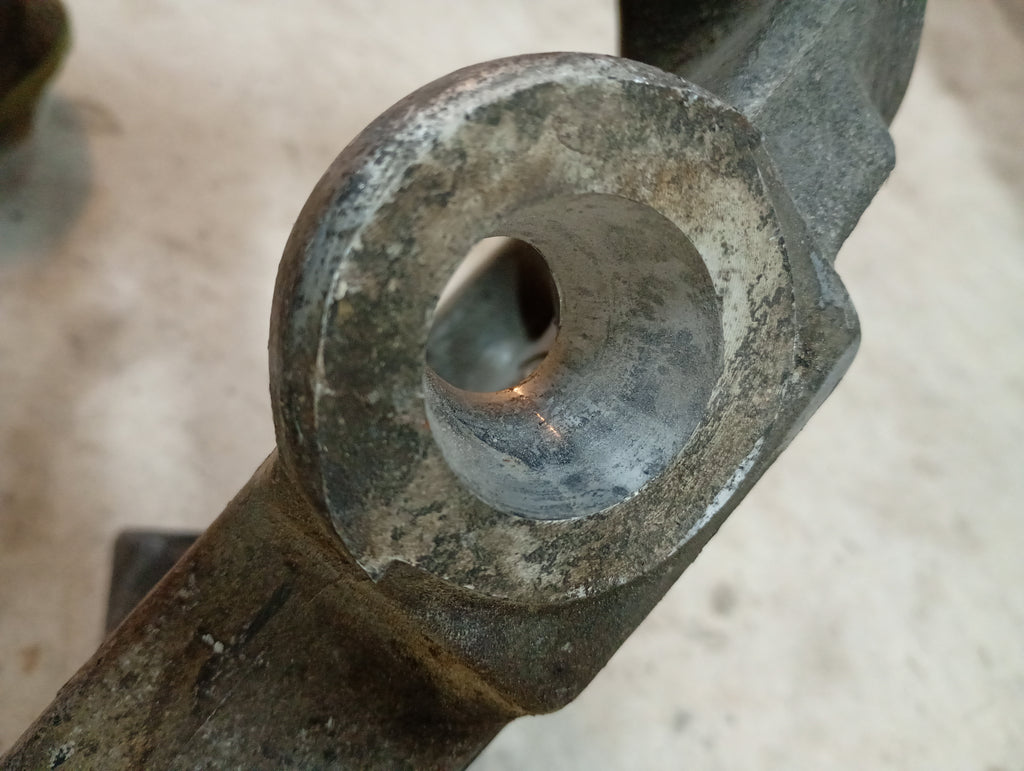 RIGHT Rear Hub Carrier, R32 GTR