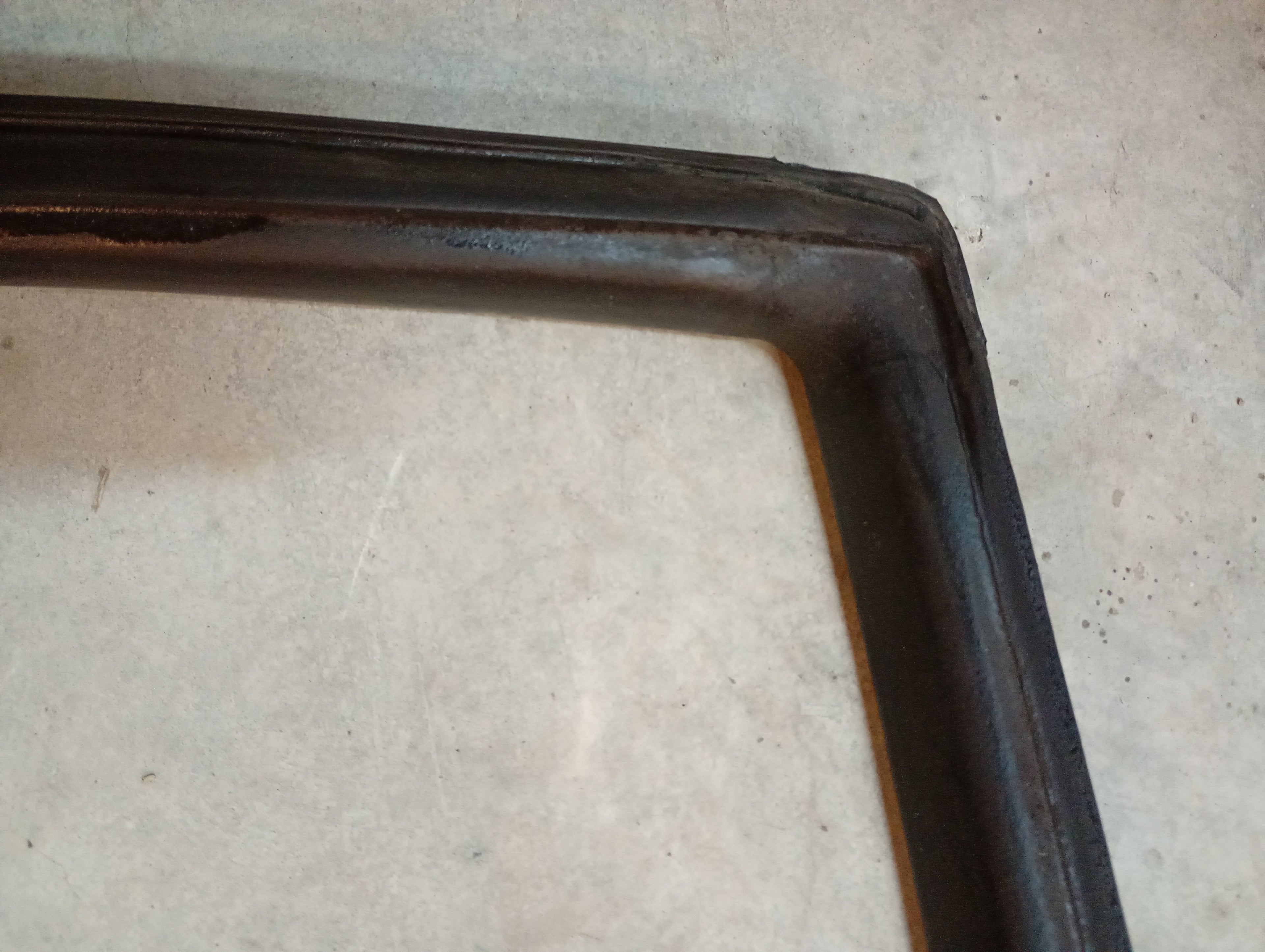 LEFT Upper Door Glass Seal, R32 Coupe