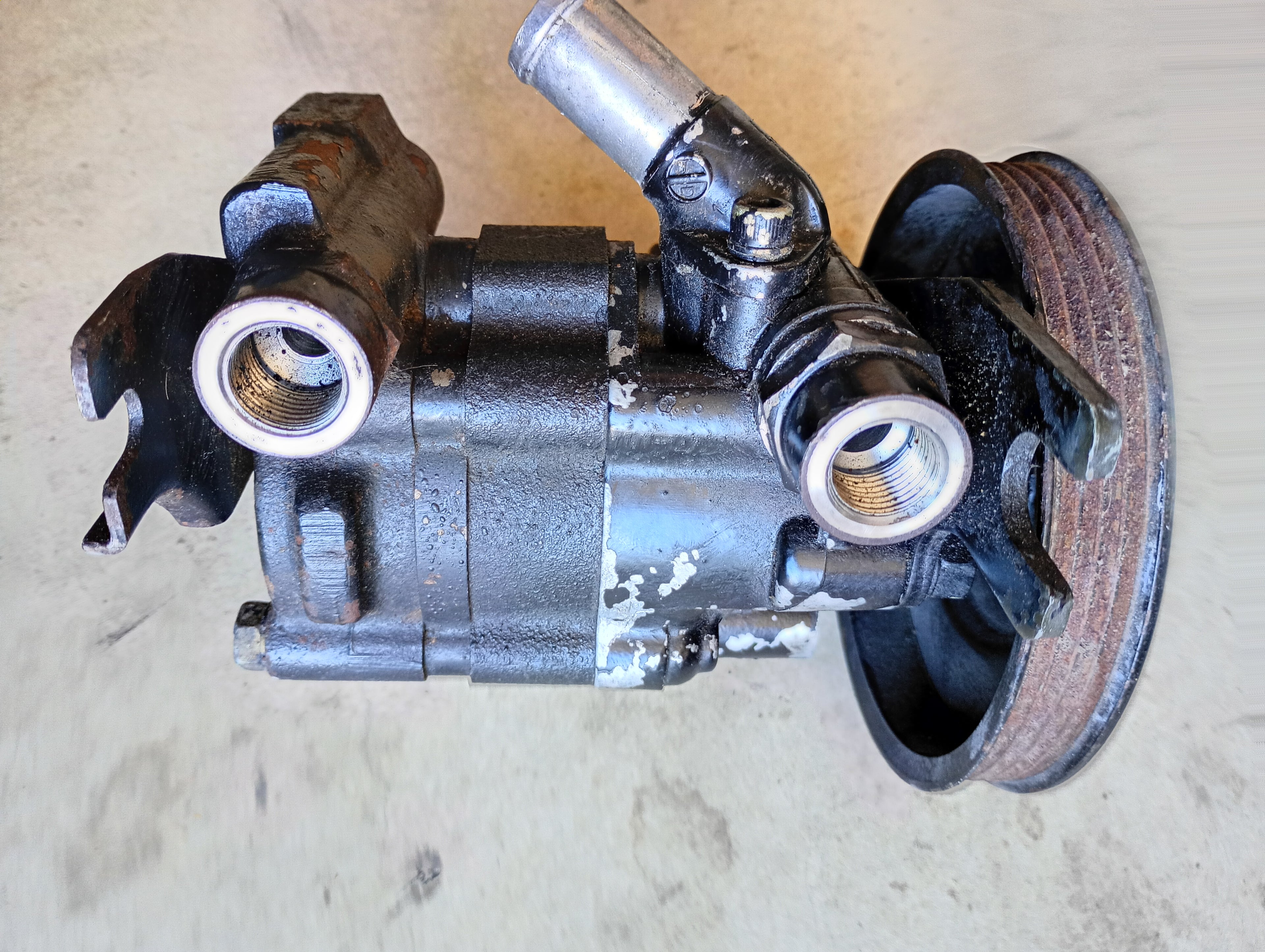 Power Steering Pump, R32 GTS