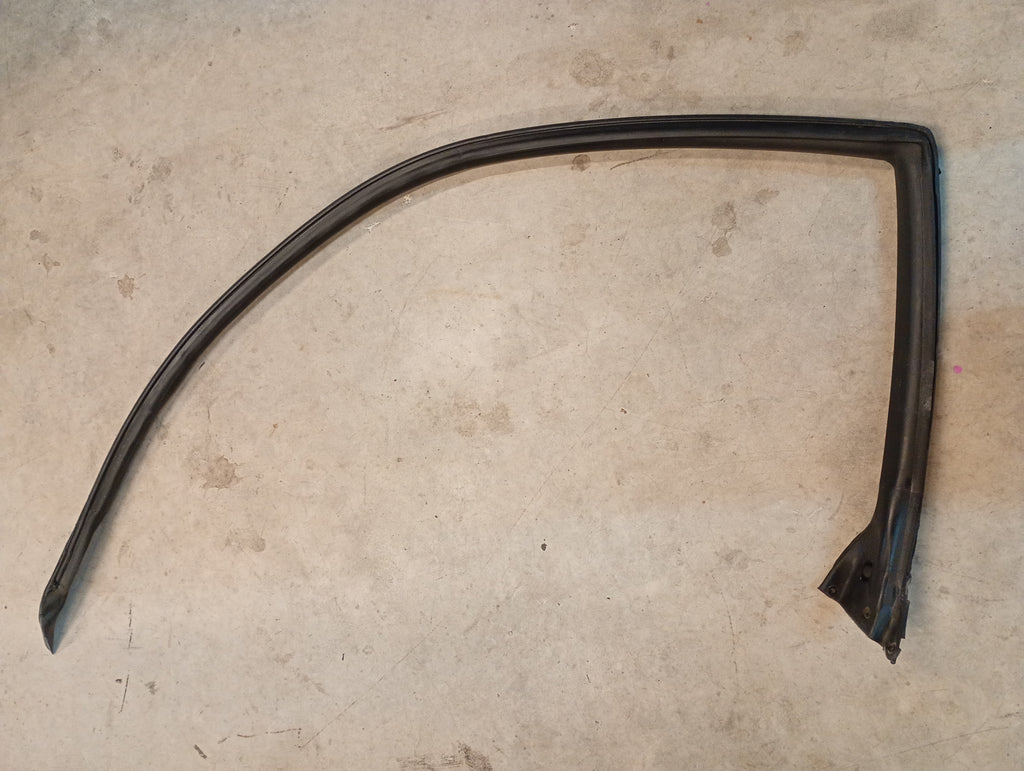 LEFT Upper Door Glass Seal, R32 Coupe