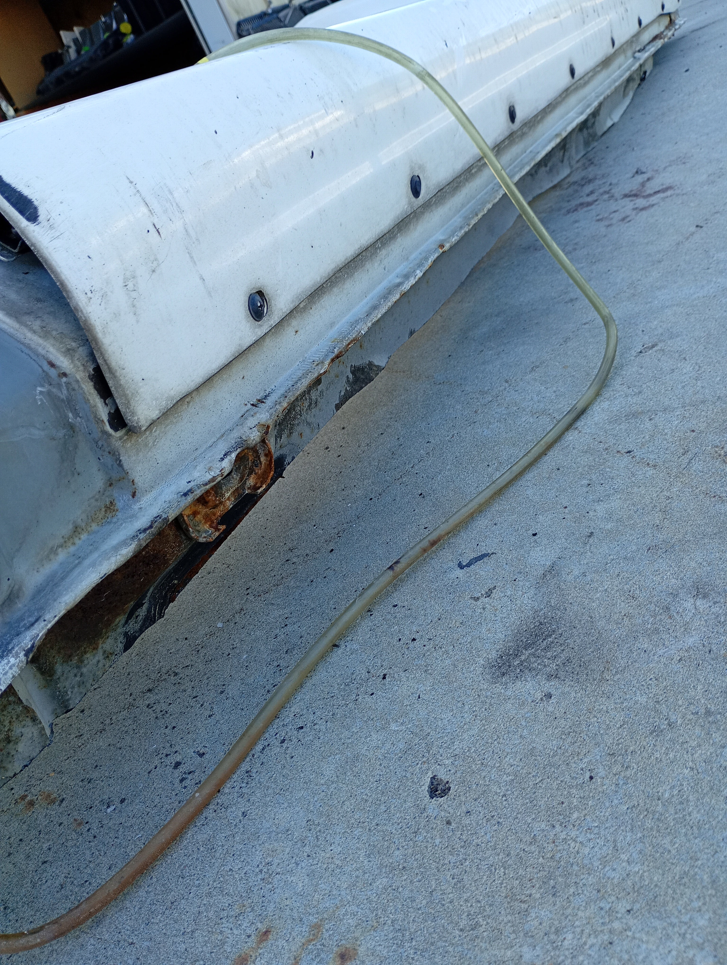 LEFT Sill Cut, R32 GTR