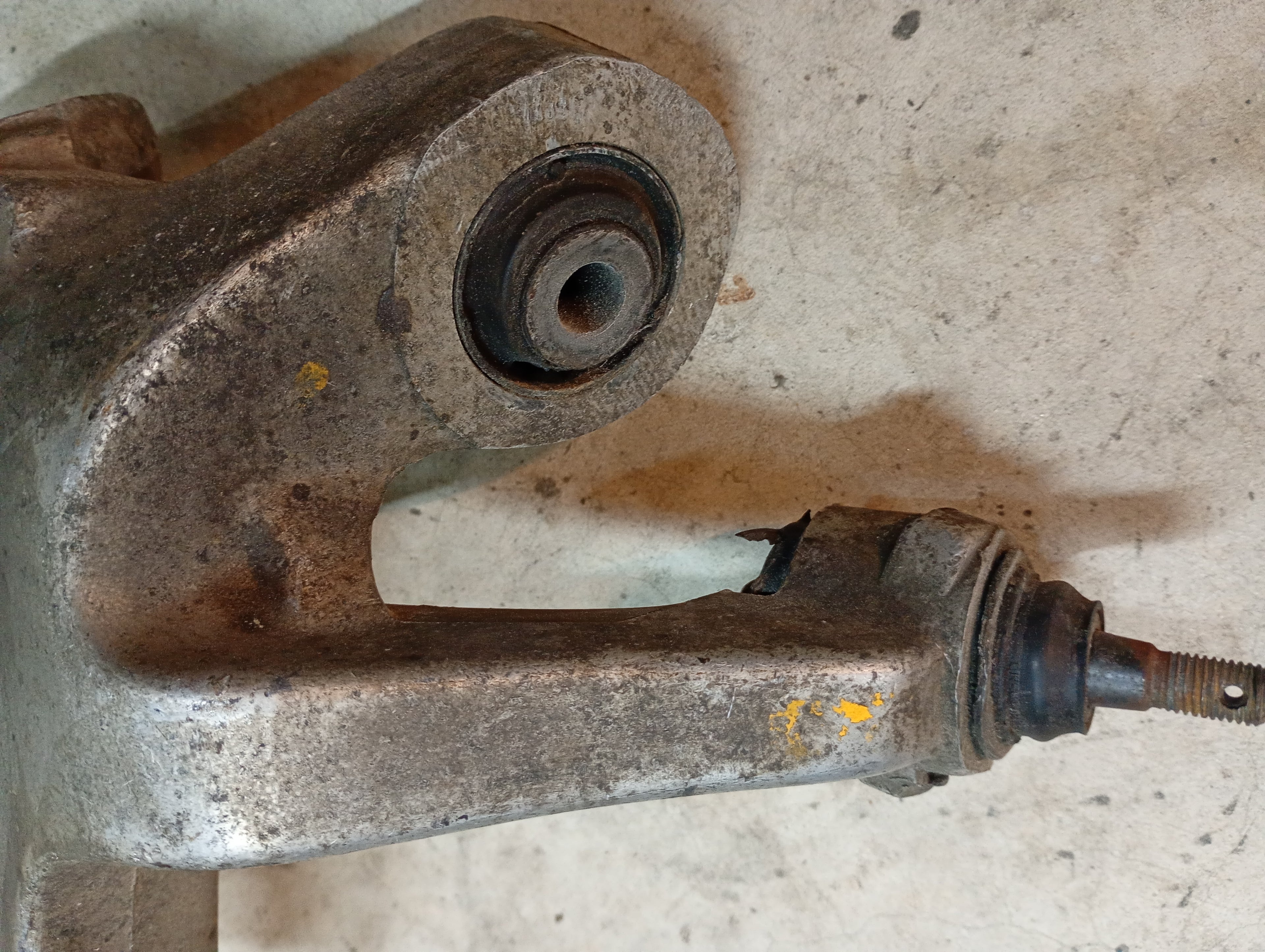 RIGHT Rear Hub Carrier, R32 GTR