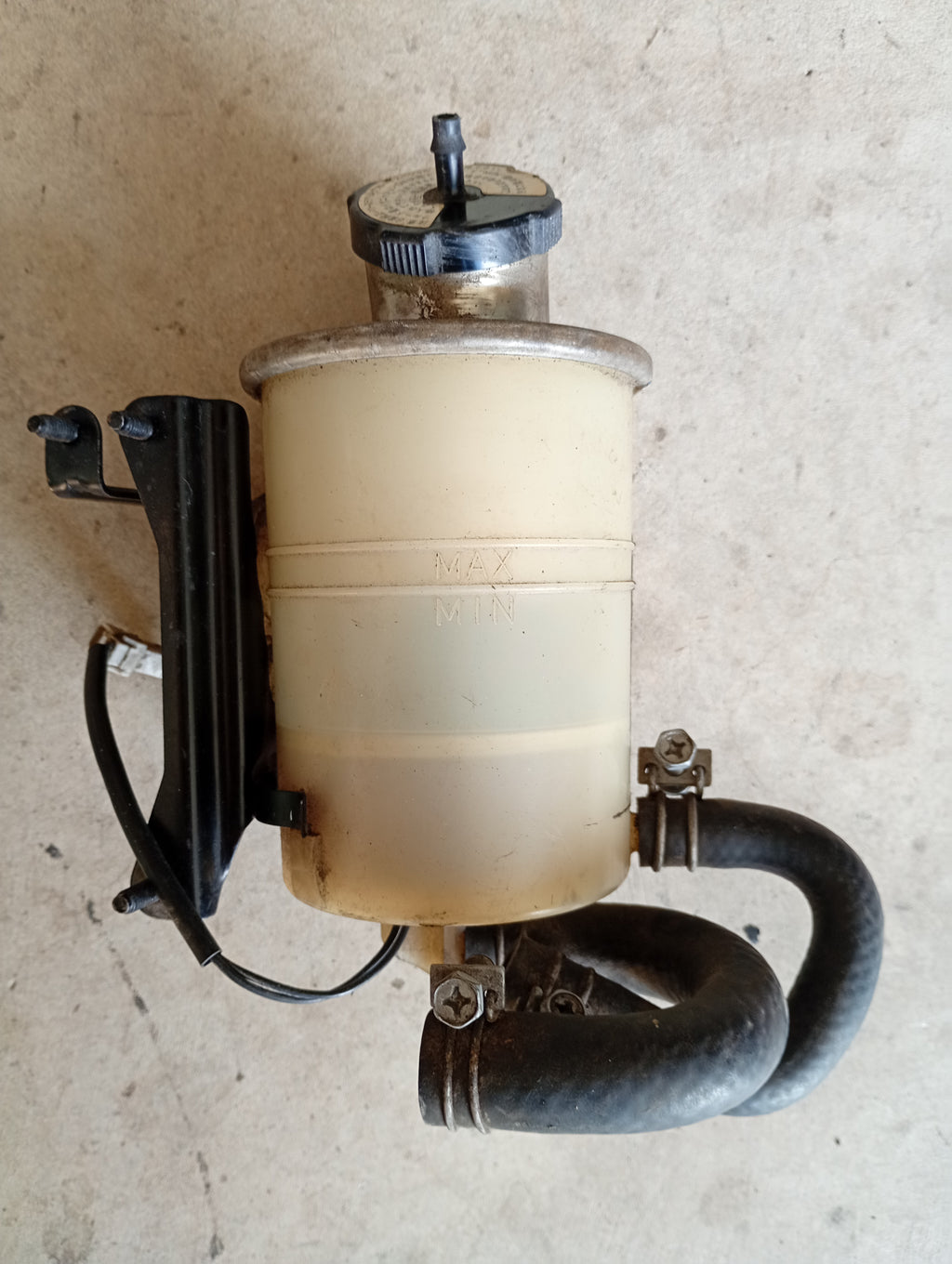 Attesa Fluid Reservoir ONLY, R32 GTR
