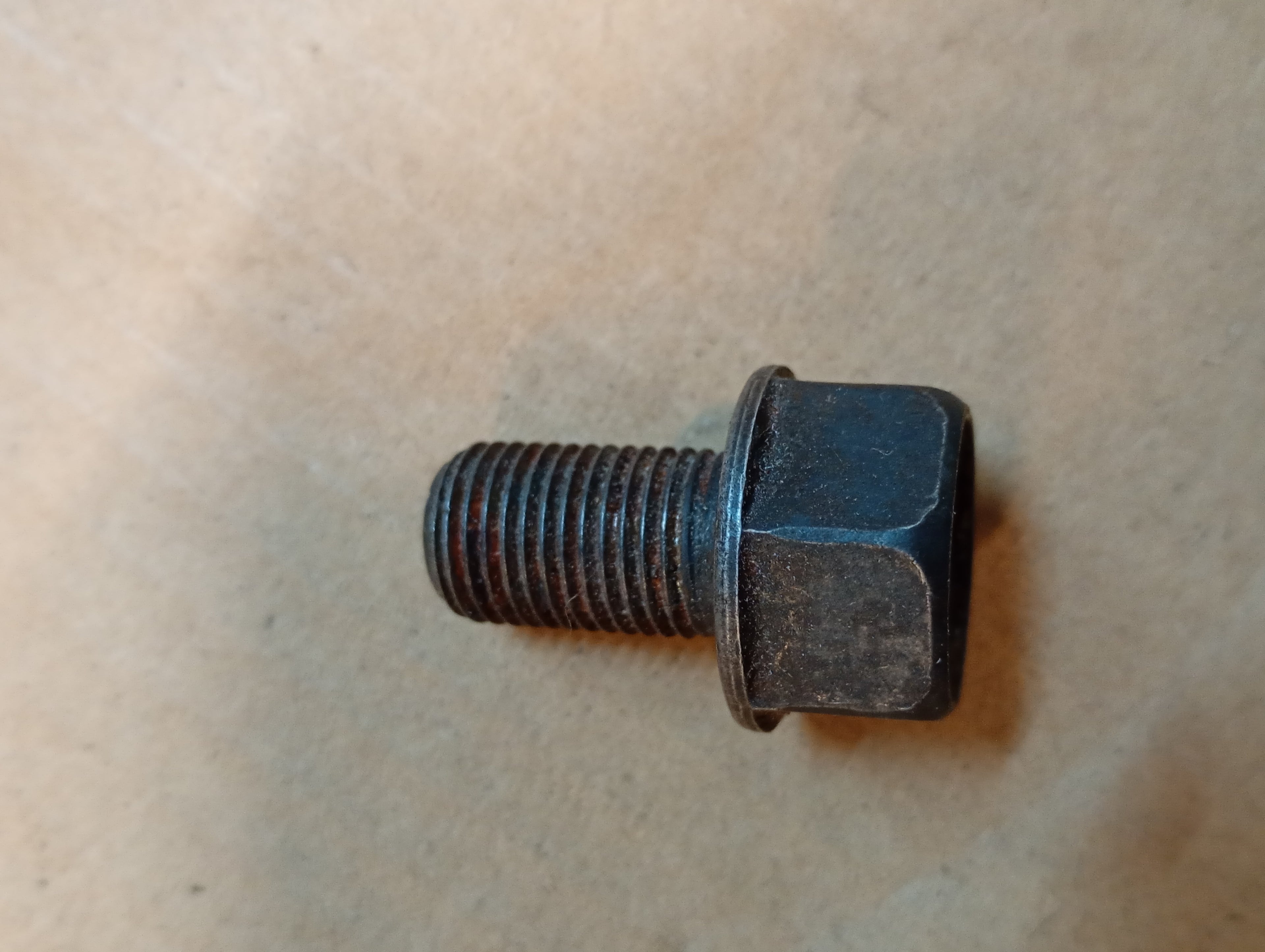 Flex plate Bolt, RB