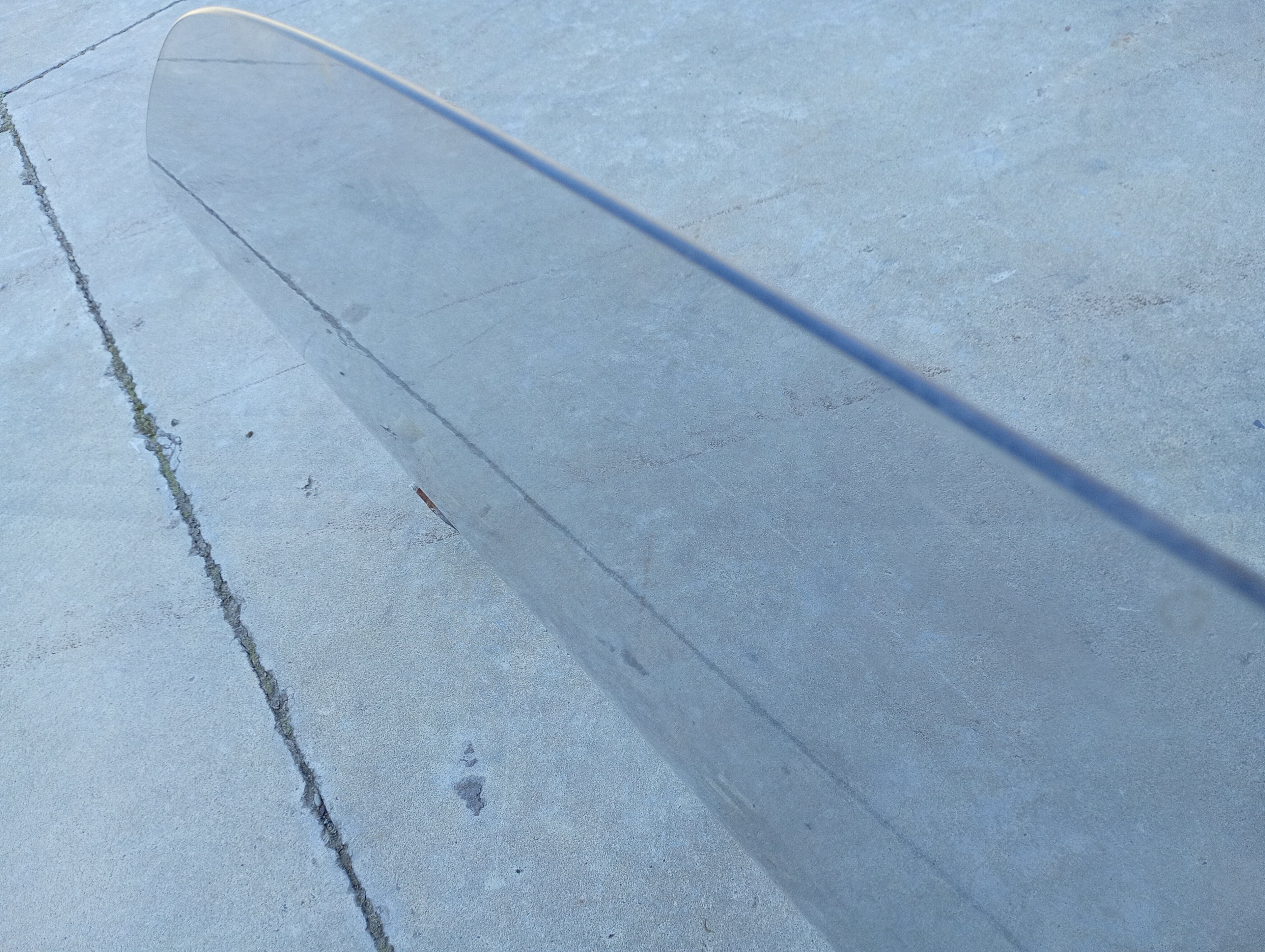 LEFT Door Glass, R32 2dr