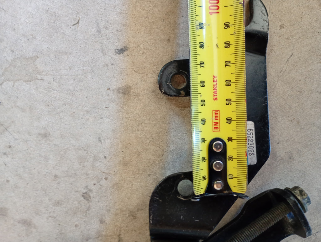 PS Carrier & Adjuster Bracket, R32 SKyline