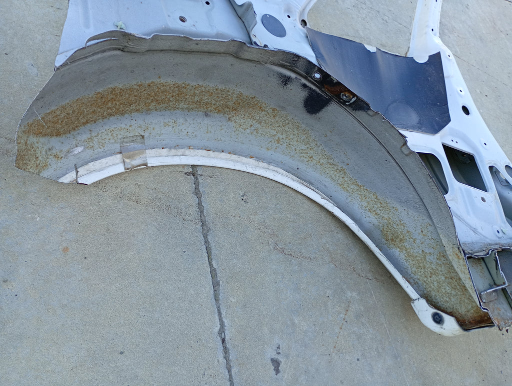 LEFT Sill Cut, R32 GTR